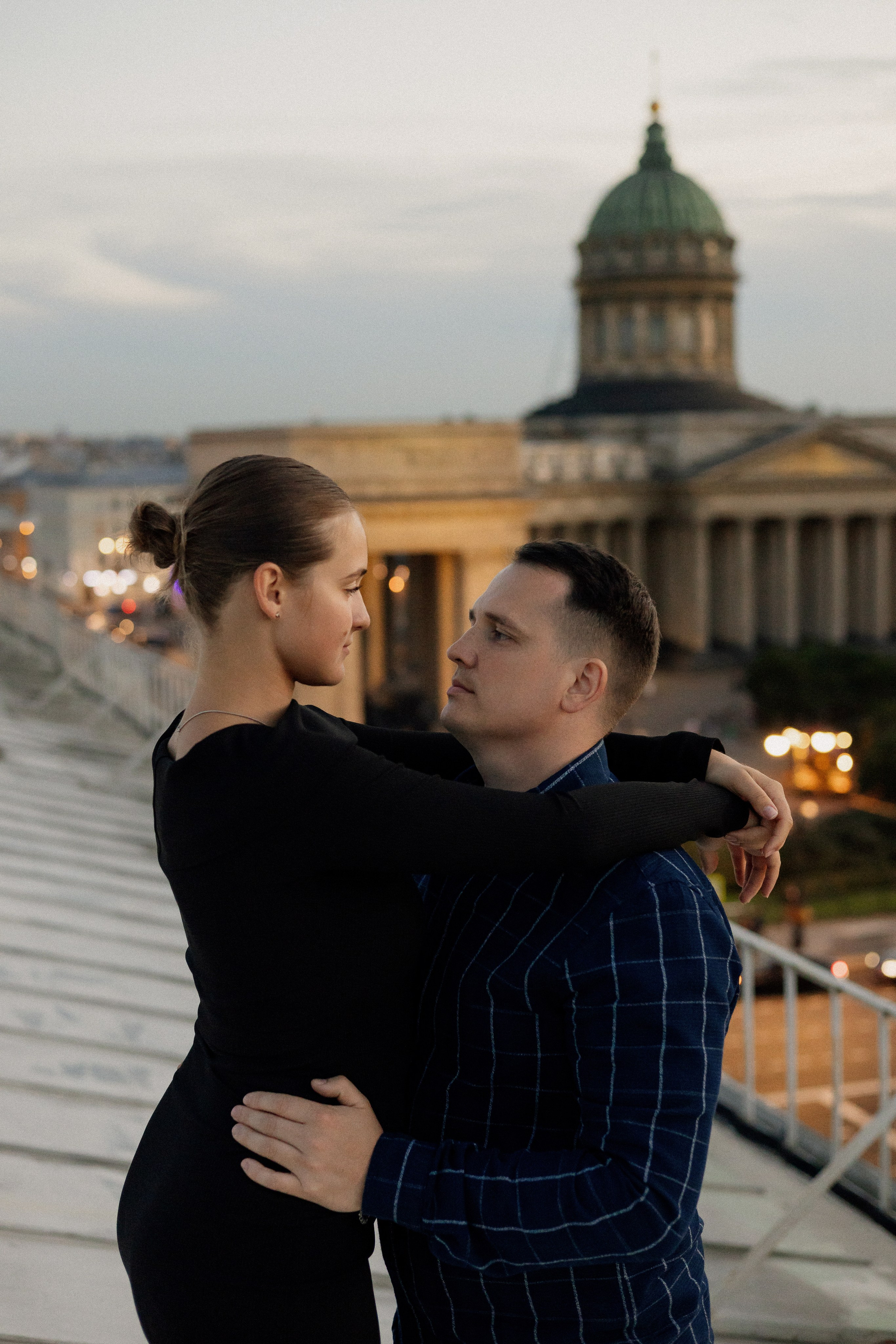 Романтика питерских крыш. Свадебный фотограф в Санкт-Петербурге Ксения Кобышева