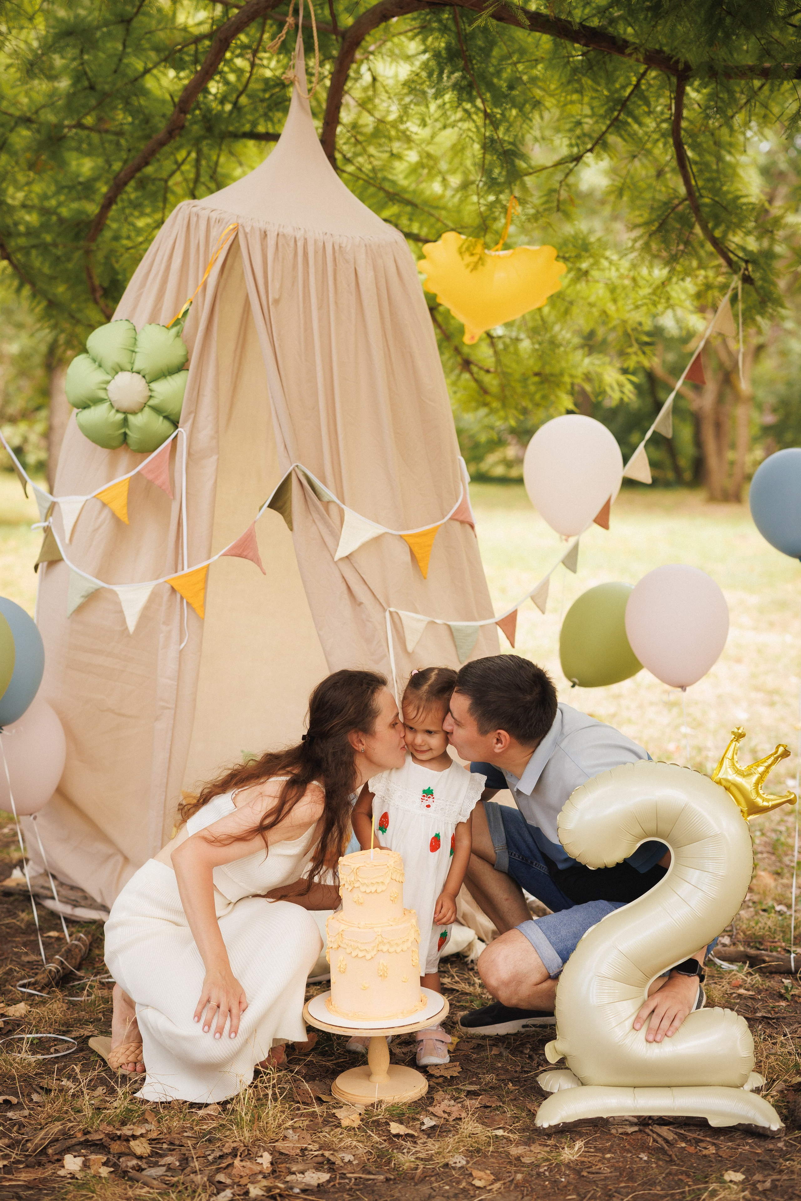 Детская, семейная фотосессия для именинников в парке, город Краснодар. Семейный и детский фотограф в Краснодаре Анна Трашкова