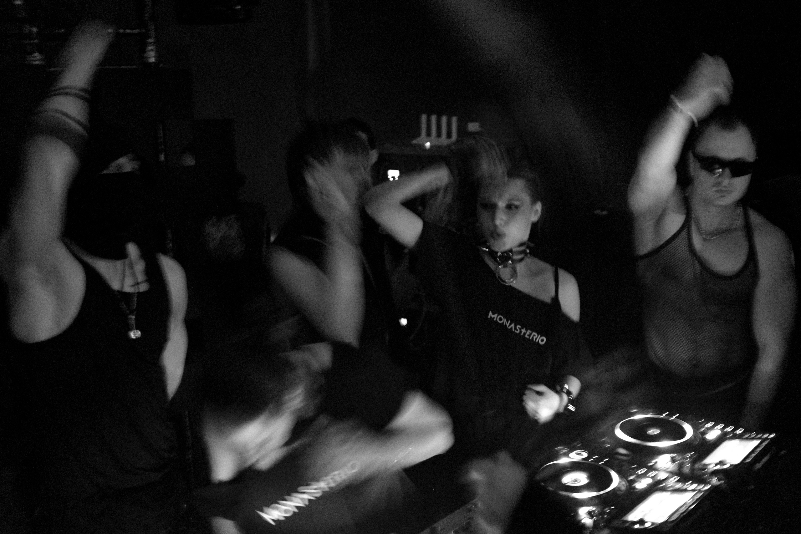 Monasterio. Санкт-Петербург. 8/11/2025. Репортажный фотограф в Санкт-Петербурге Даниил Могута