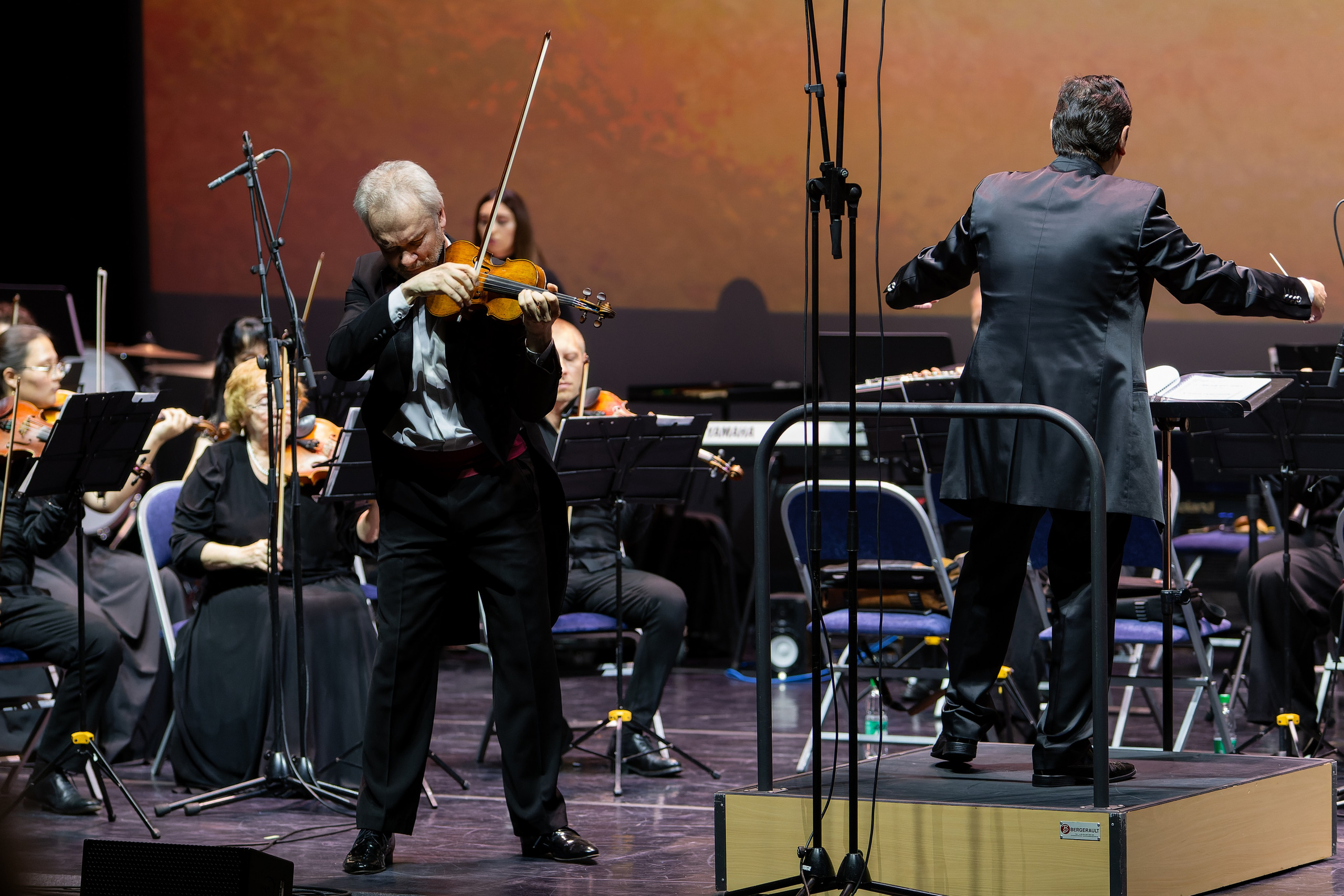 Концерт Южно-Сахалинского симфонического оркестра. Кутузов Евгений Фотограф в Южно-Сахалинске
