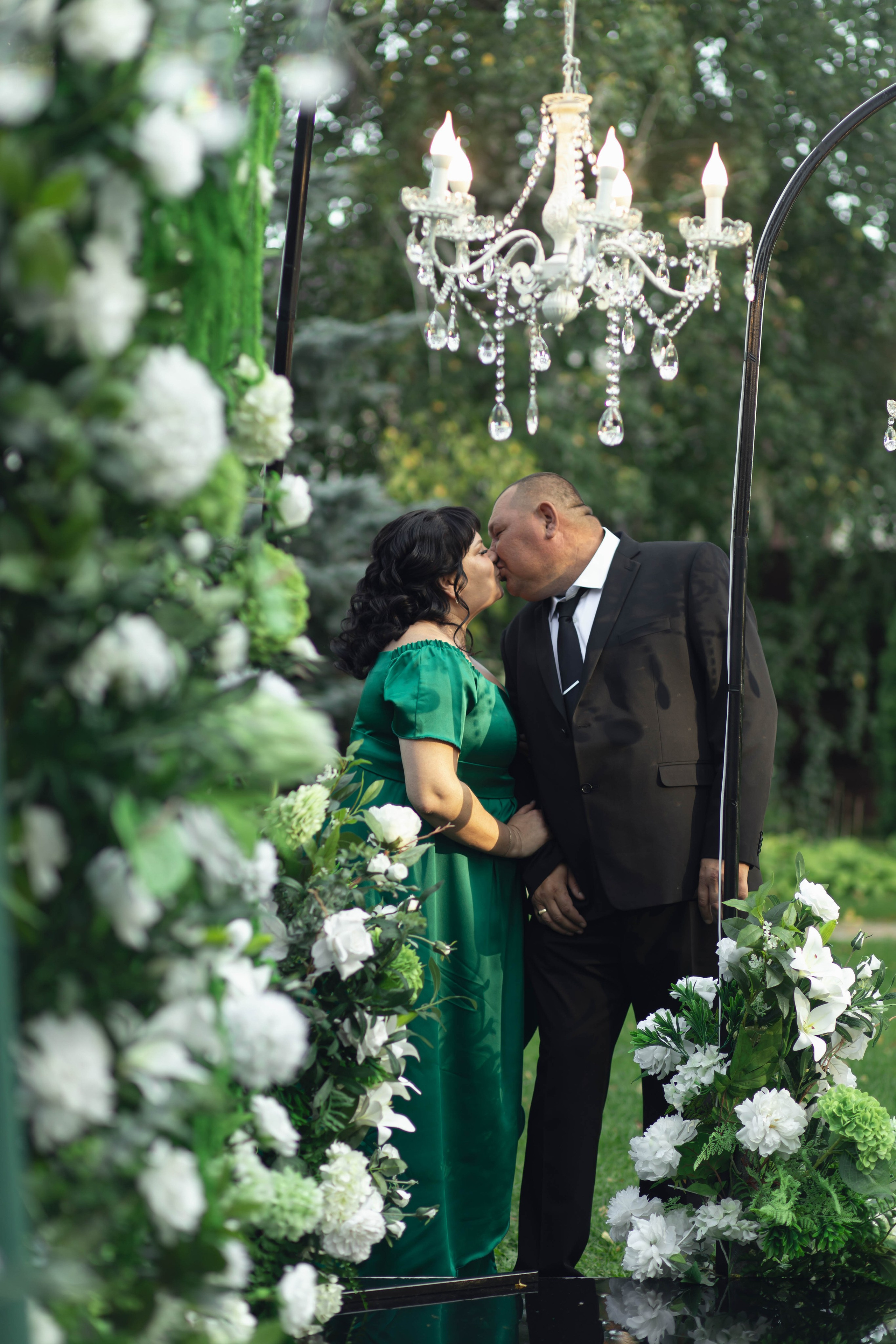 Свадебная история. Лесной Виладж. Свадебный и семейный фотограф Рассказова Виктория