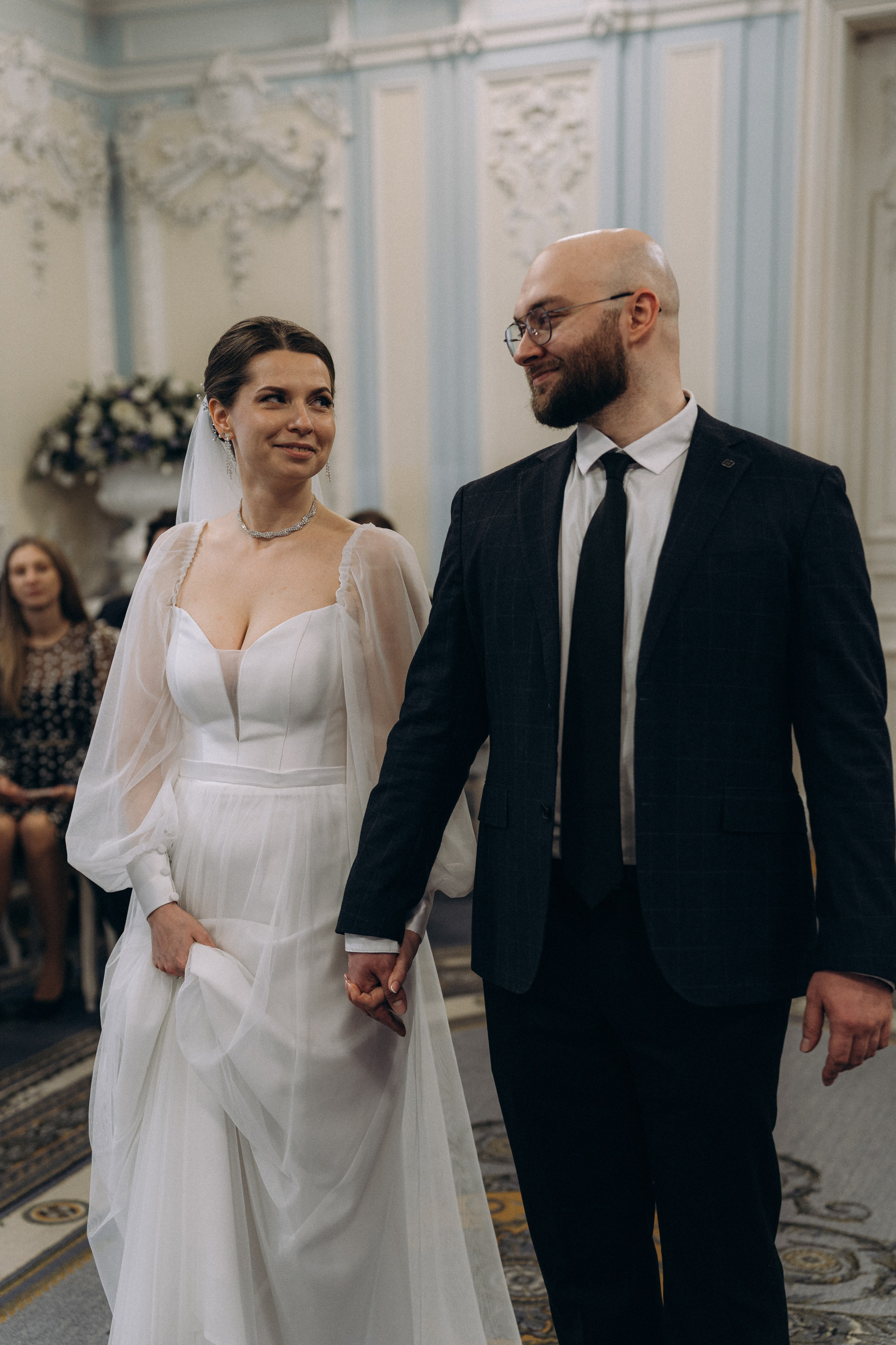 СВАДЕБНАЯ СЬЕМКА ВО ВТОРОМ ДВОРЦЕ (ДЕКАБРЬ) ТАКЖЕ СЬЕМКА В СТУДИИ НА ЧЕРНЫШЕВСКОЙ. Профессиональный фотограф, Санкт-Петербург — Виктория Богомолова