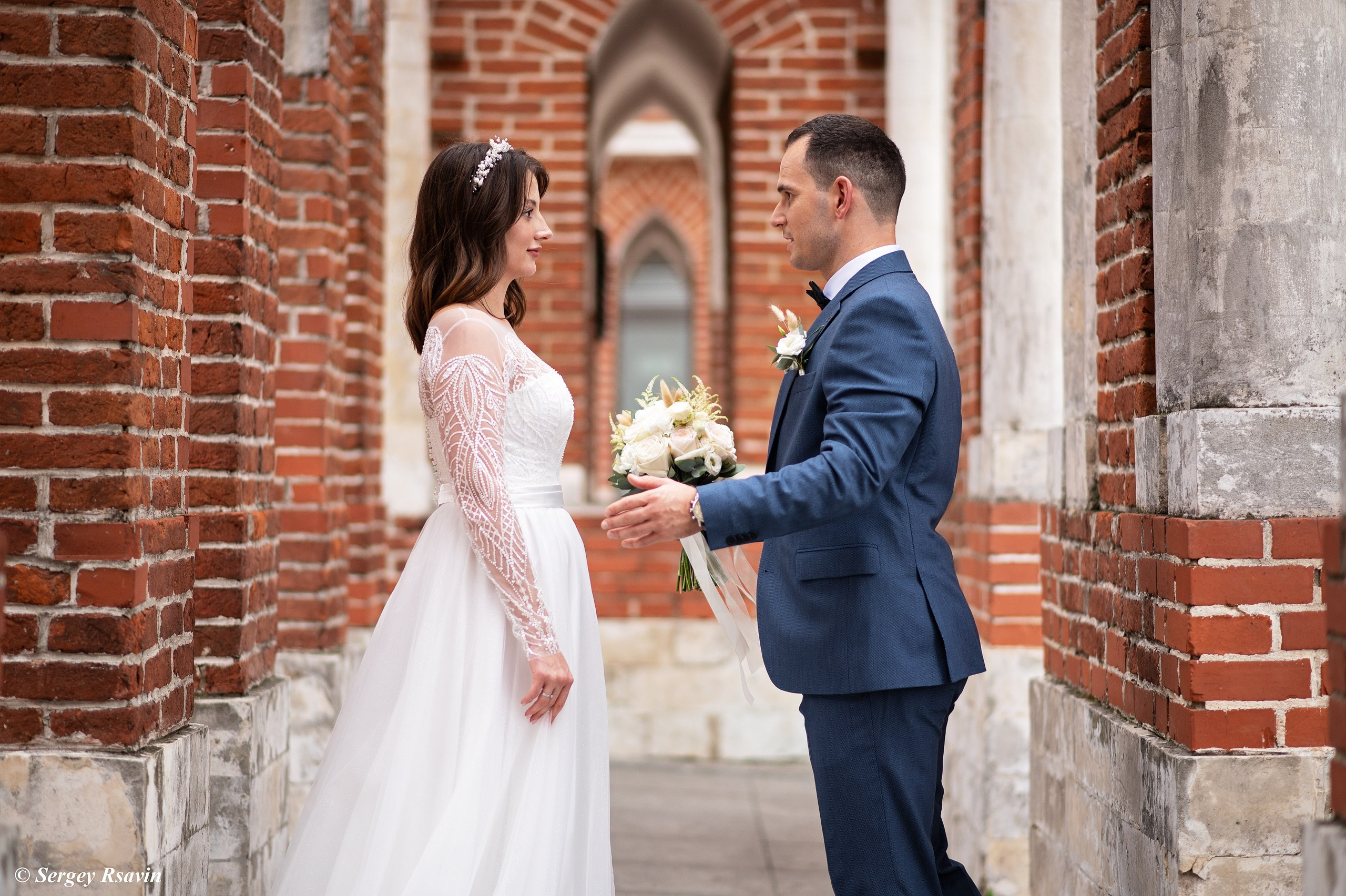 Прогулка молодеженов. Фотограф в Москве Сергей Рсавин