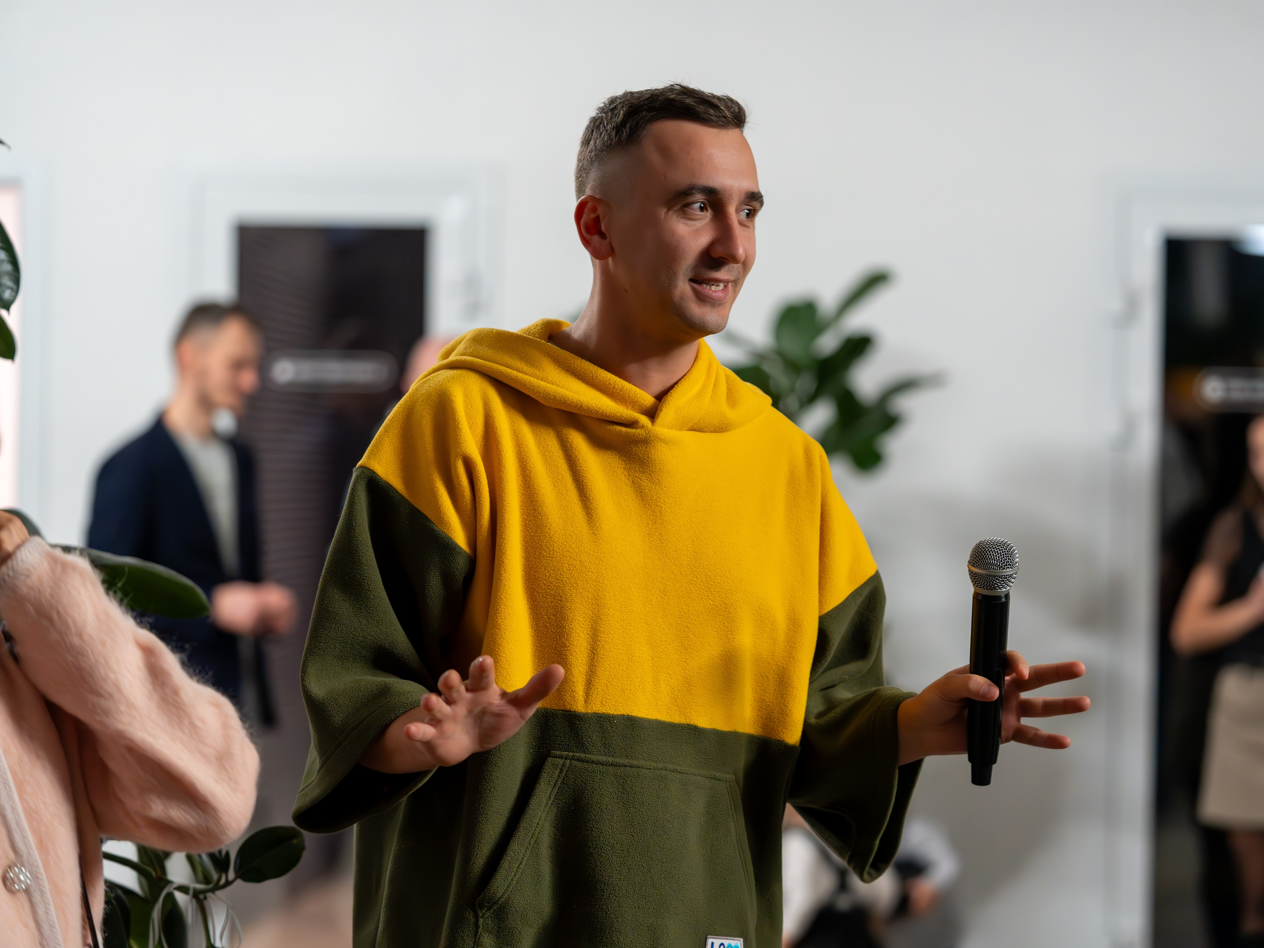 Предновогодняя встреча в пространстве Steford Hub. Репортажный фотограф в Красной Поляне и Сочи Павлюченко Екатерина