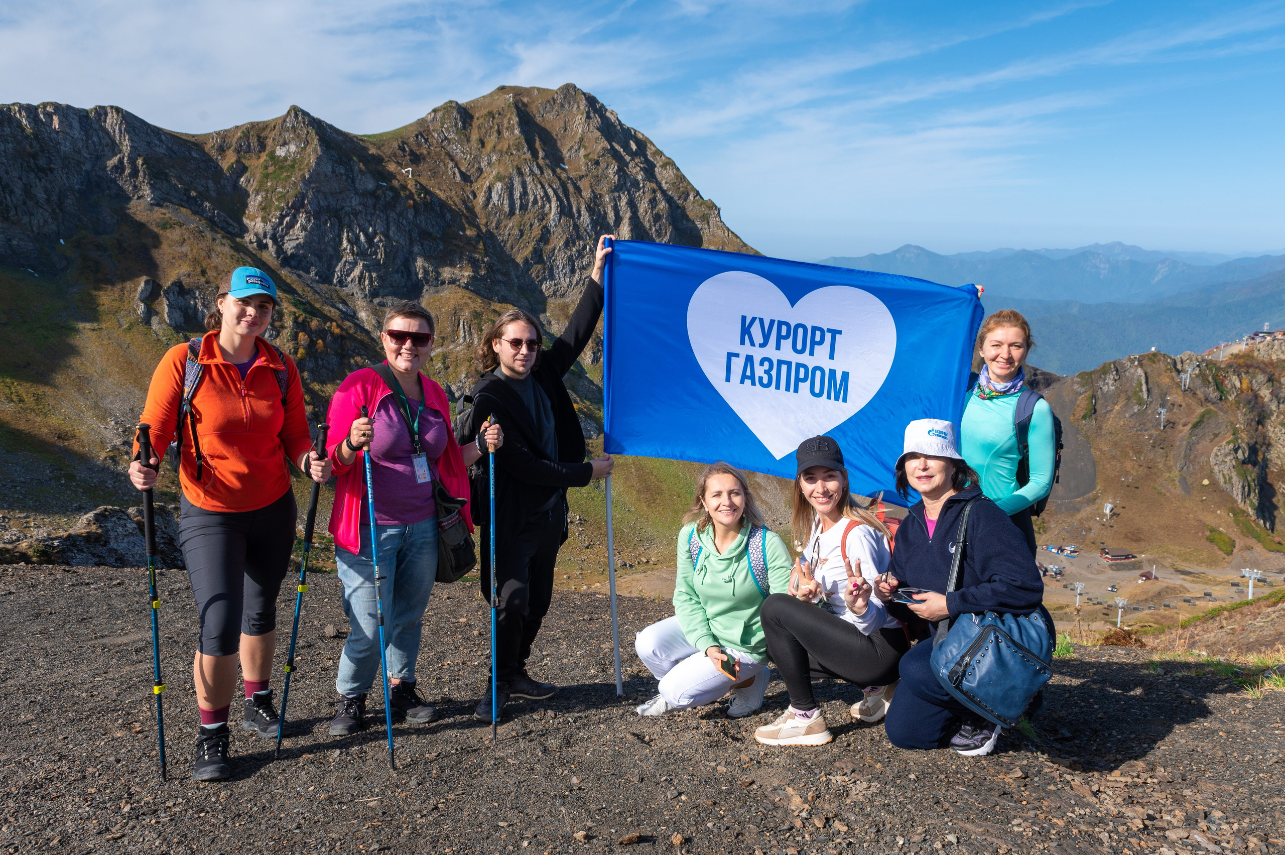 Хайкинг по трем курортам Красной Поляны 2022. Репортажный фотограф в Красной Поляне и Сочи Павлюченко Екатерина