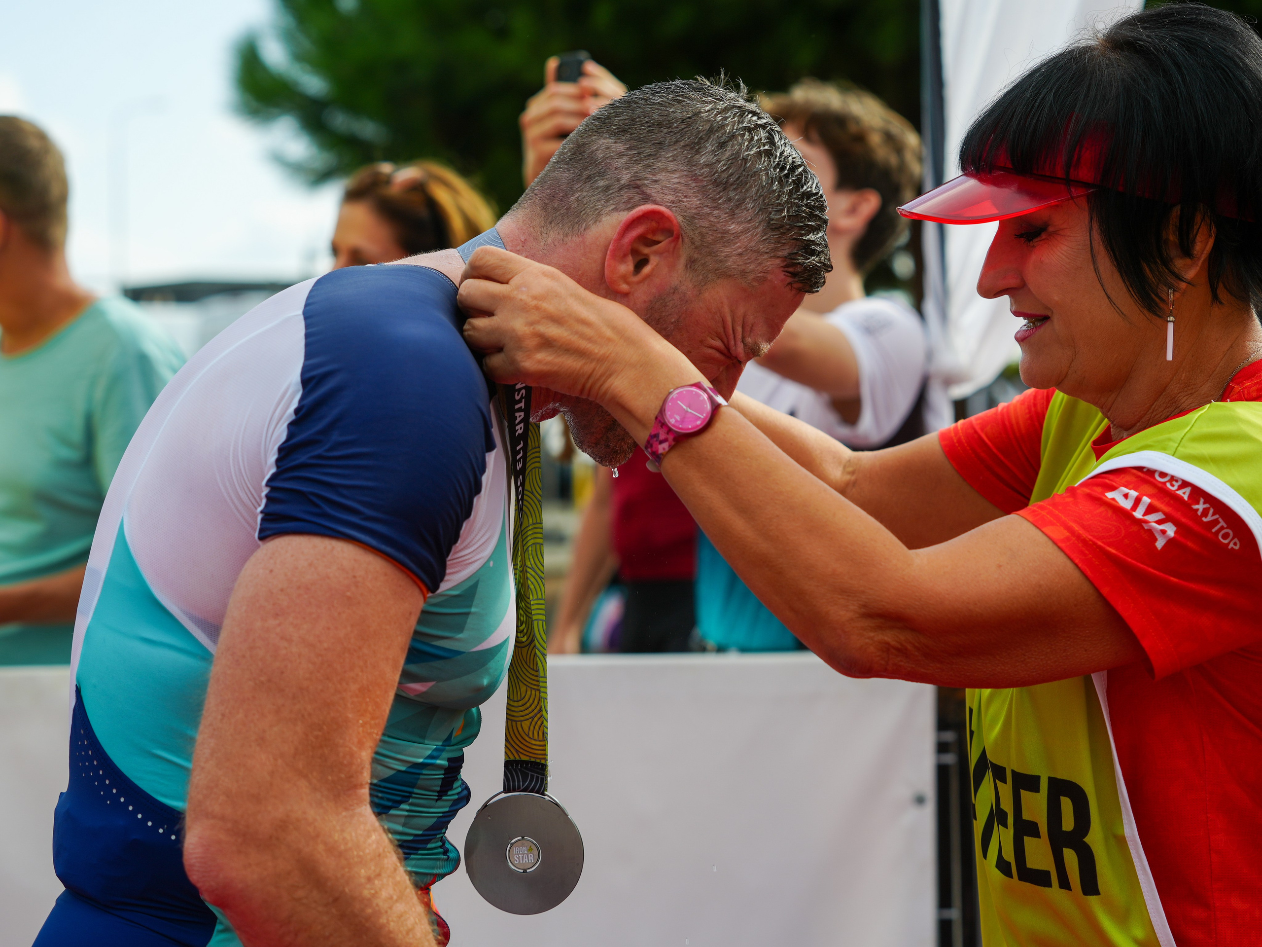 Фотоотчет партнерской интеграции для компании TELE2 на фестивале Ironstar. Репортажный фотограф в Красной Поляне и Сочи Павлюченко Екатерина