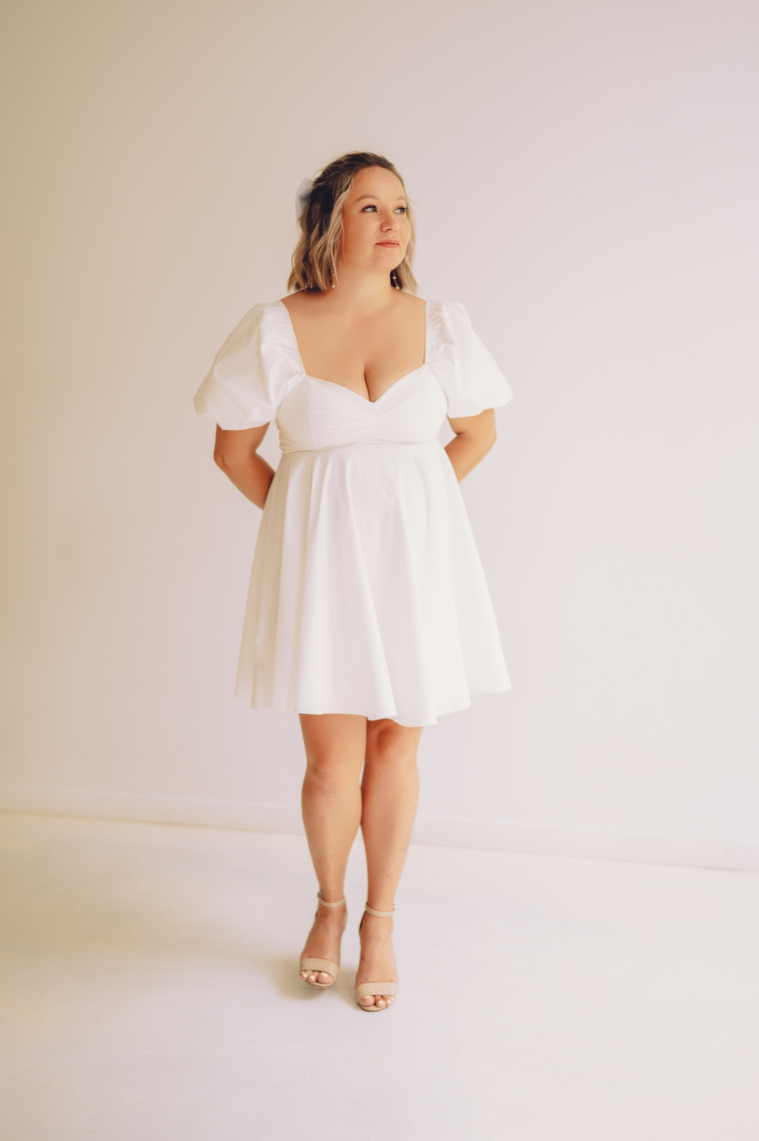 Свадебная фотосессия в студии. Фотограф в Кирове Инна Софронова