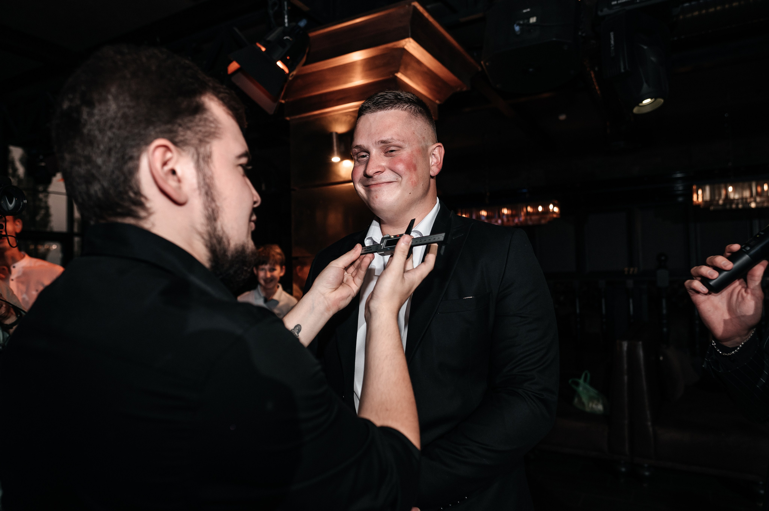 Даниил и Валерия. Черная утка. Полный день. Фотограф Екатерина Бочарникова