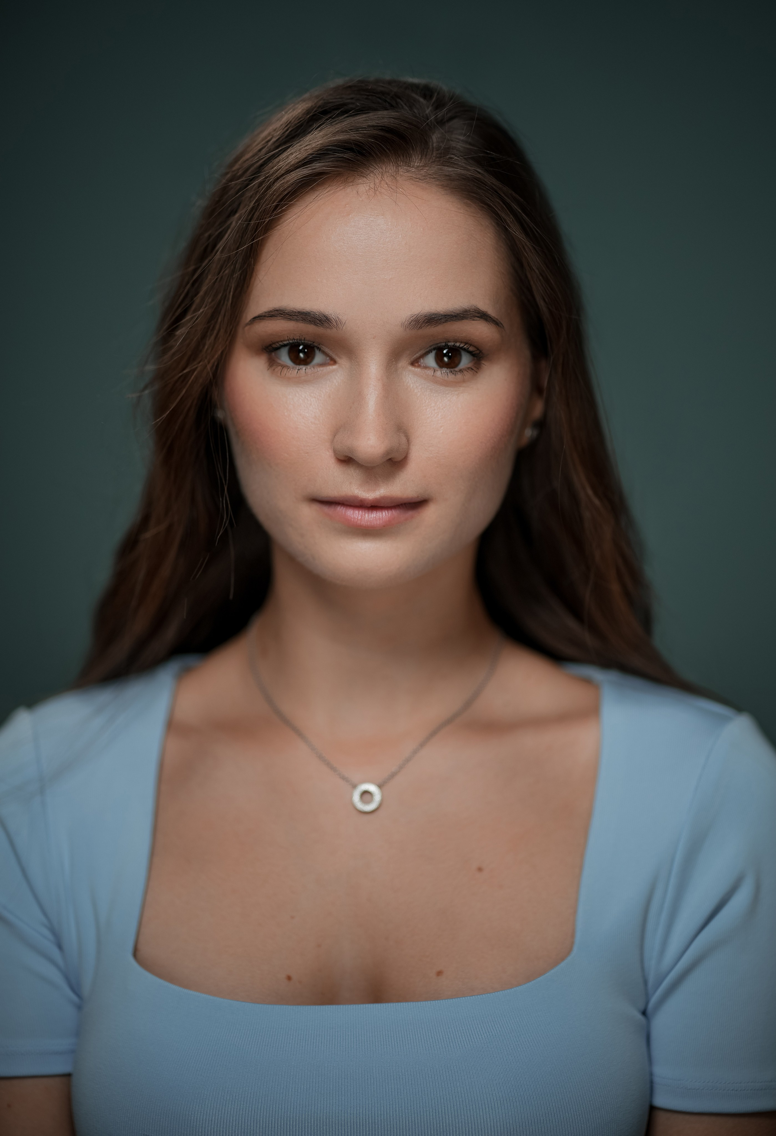 Актриса Эльвира Якупова. Портретная съемка в Москве, студийный фотограф Игорь Фомин