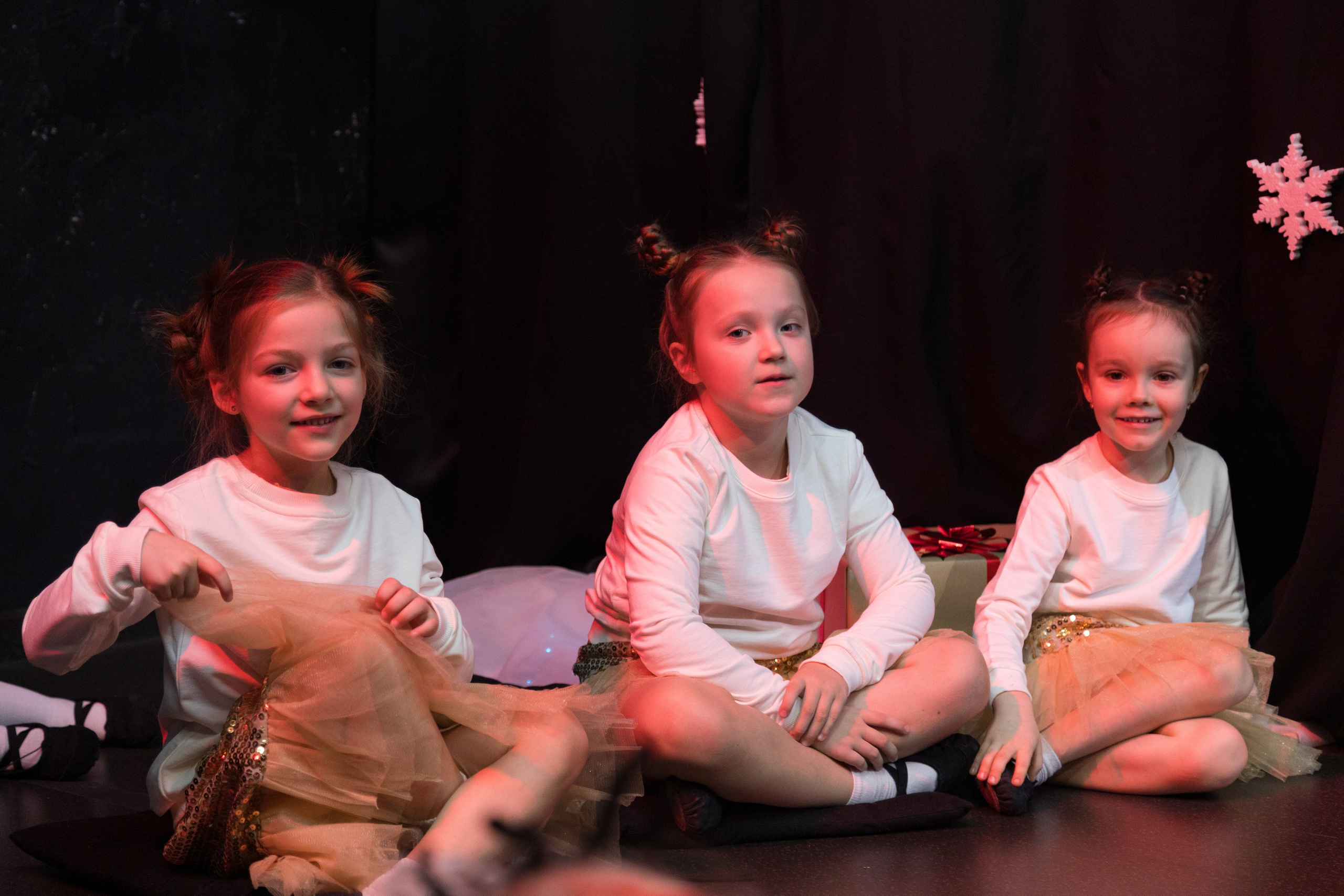 Отчетный танцевальный концерт детей 2-7 лет. Детский и контент фотограф Надя Волкова Санкт-Петербург