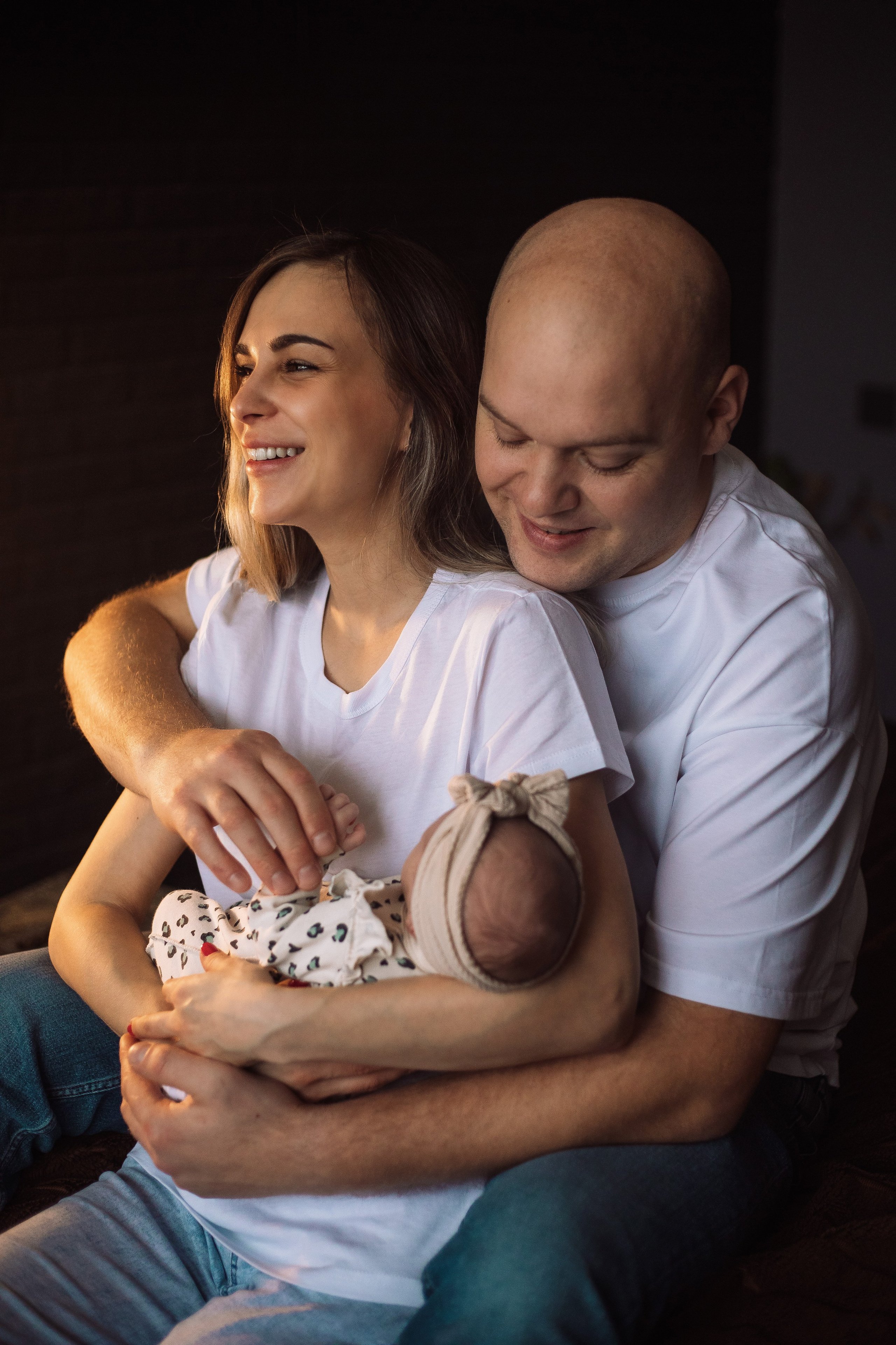 Семейная фотосессия в студии/дома