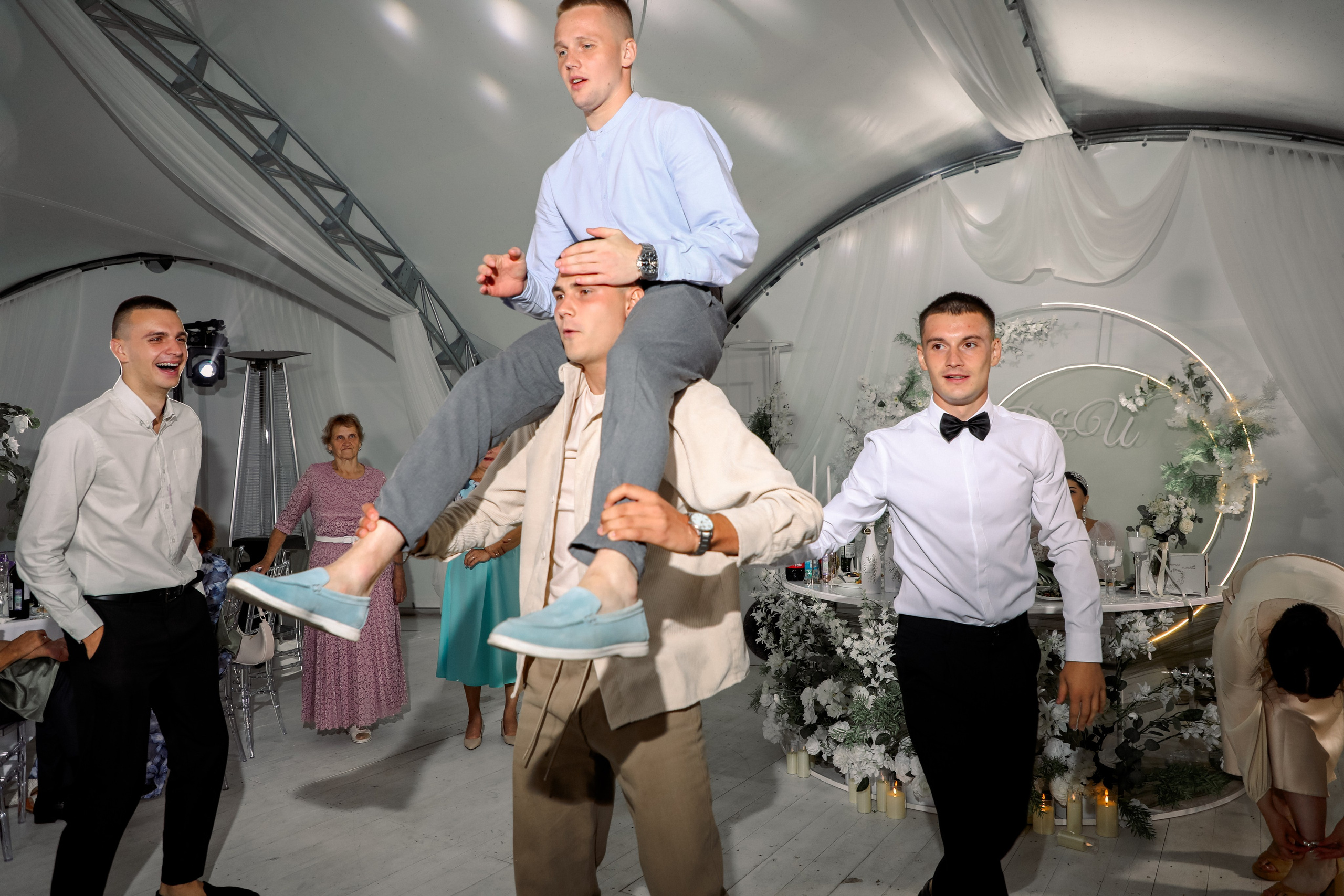 Данила и Ирина БАНКЕТ. Свадебный фотограф в Москве Анна Гусева