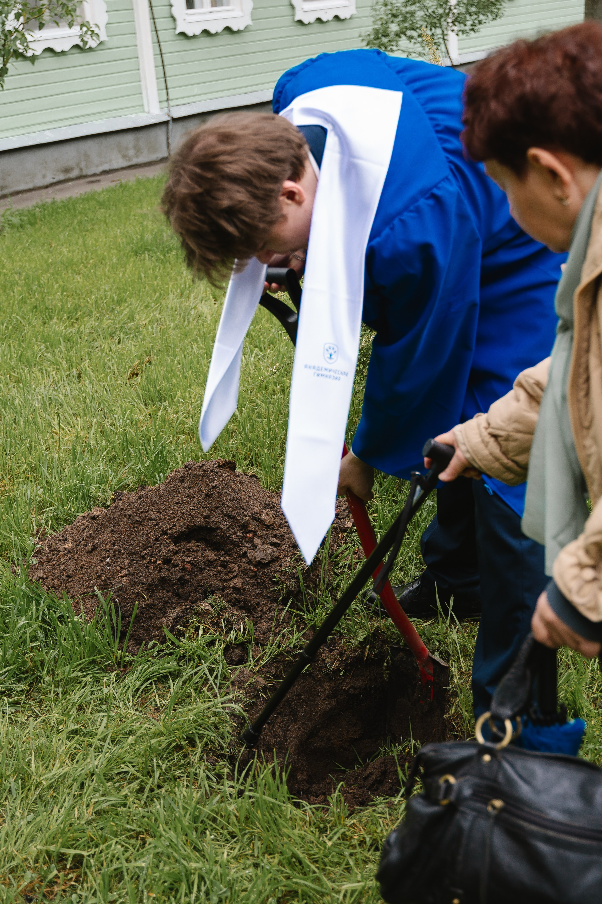 Академическая гимназия 11 класс|последний звонок. Фотограф — Ася Орехова