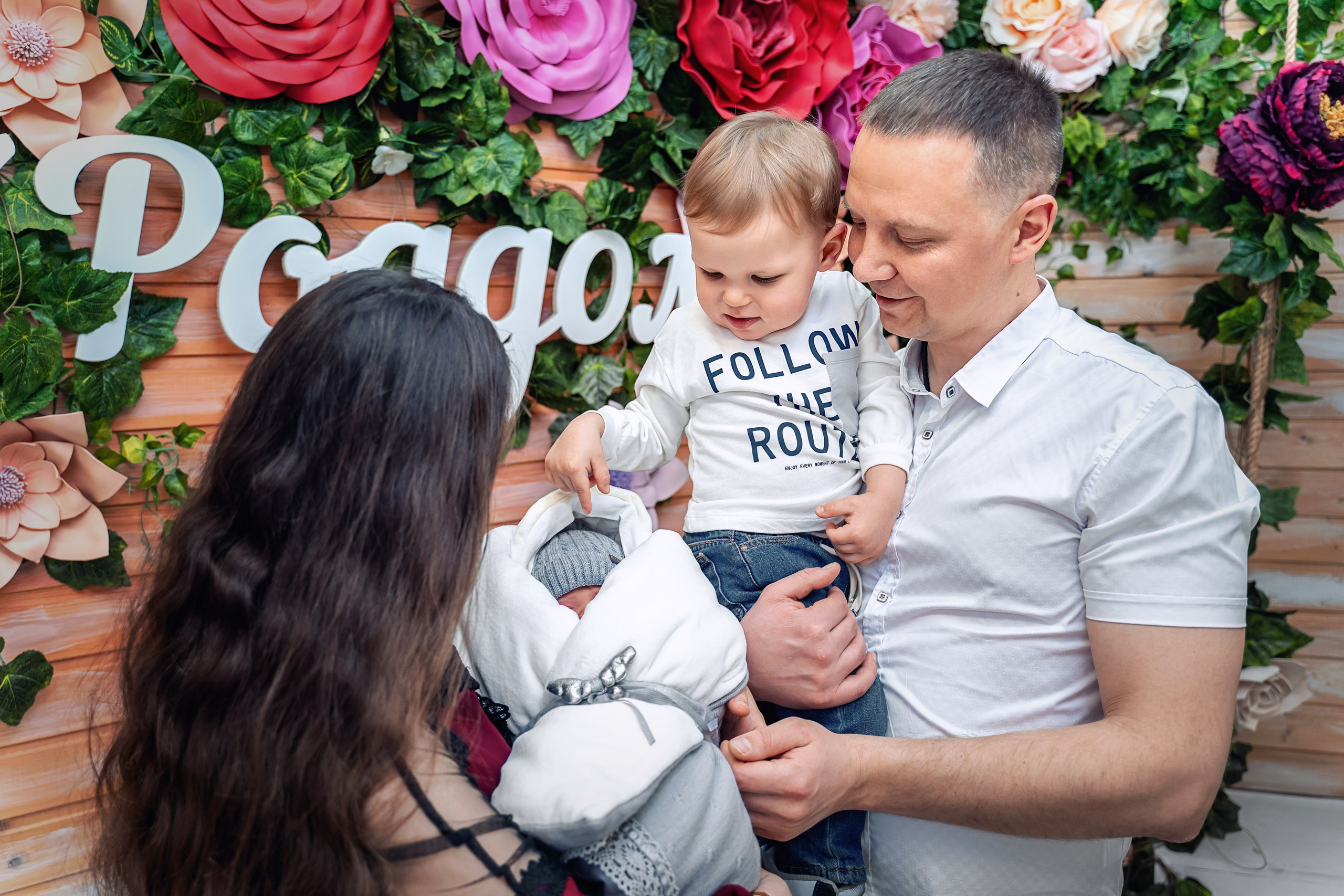 Выписка из роддома 27 им. Вересаева. Фотограф на выписку из роддома. Фотограф \ Видеограф на Крещение, Венчание Москва| Семейные съемки