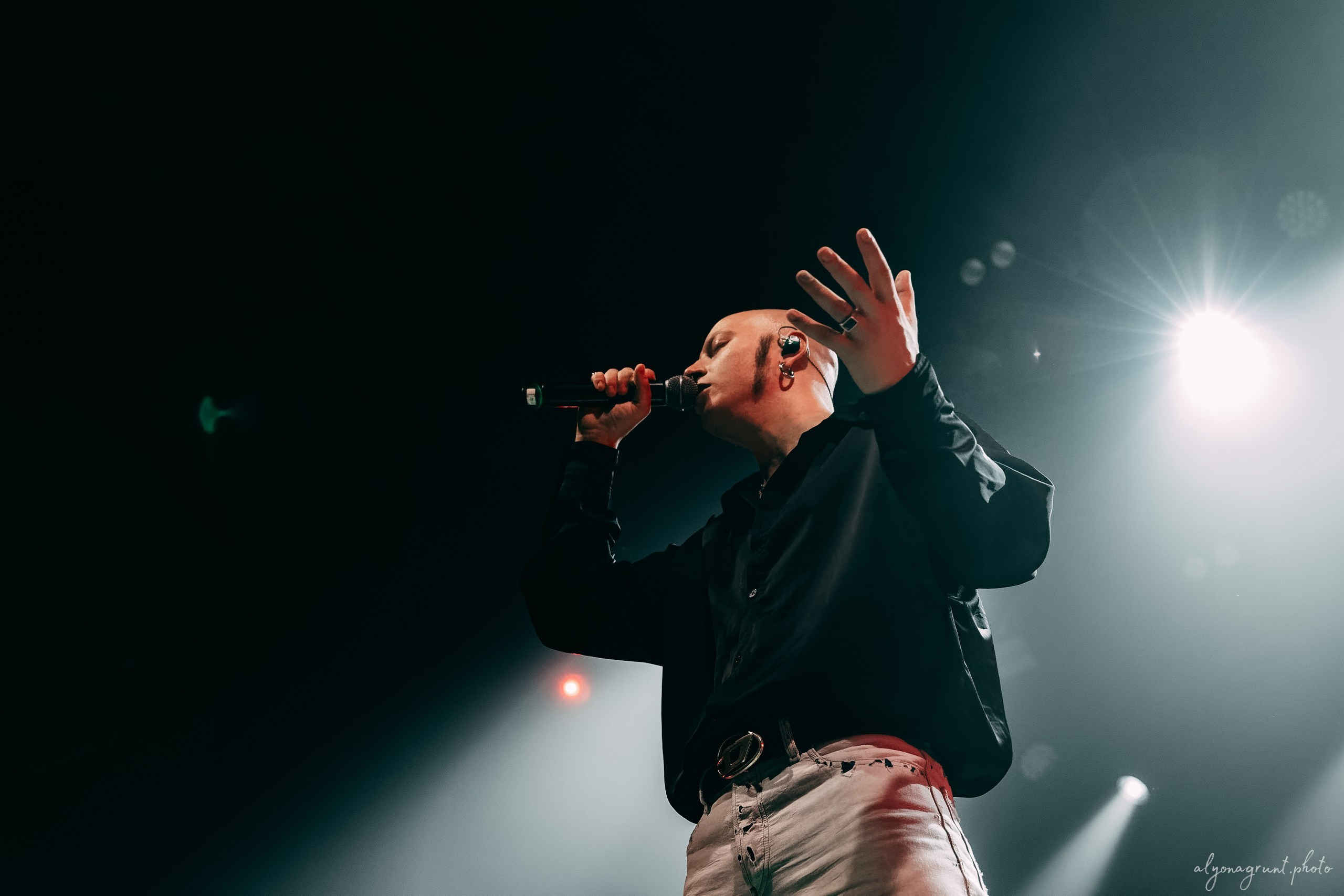 Ravanna, фоторепортаж, СПб, Aurora Concert Hall, 21.11.2025. Алена Адрианова: фотограф в Санкт-Петербурге