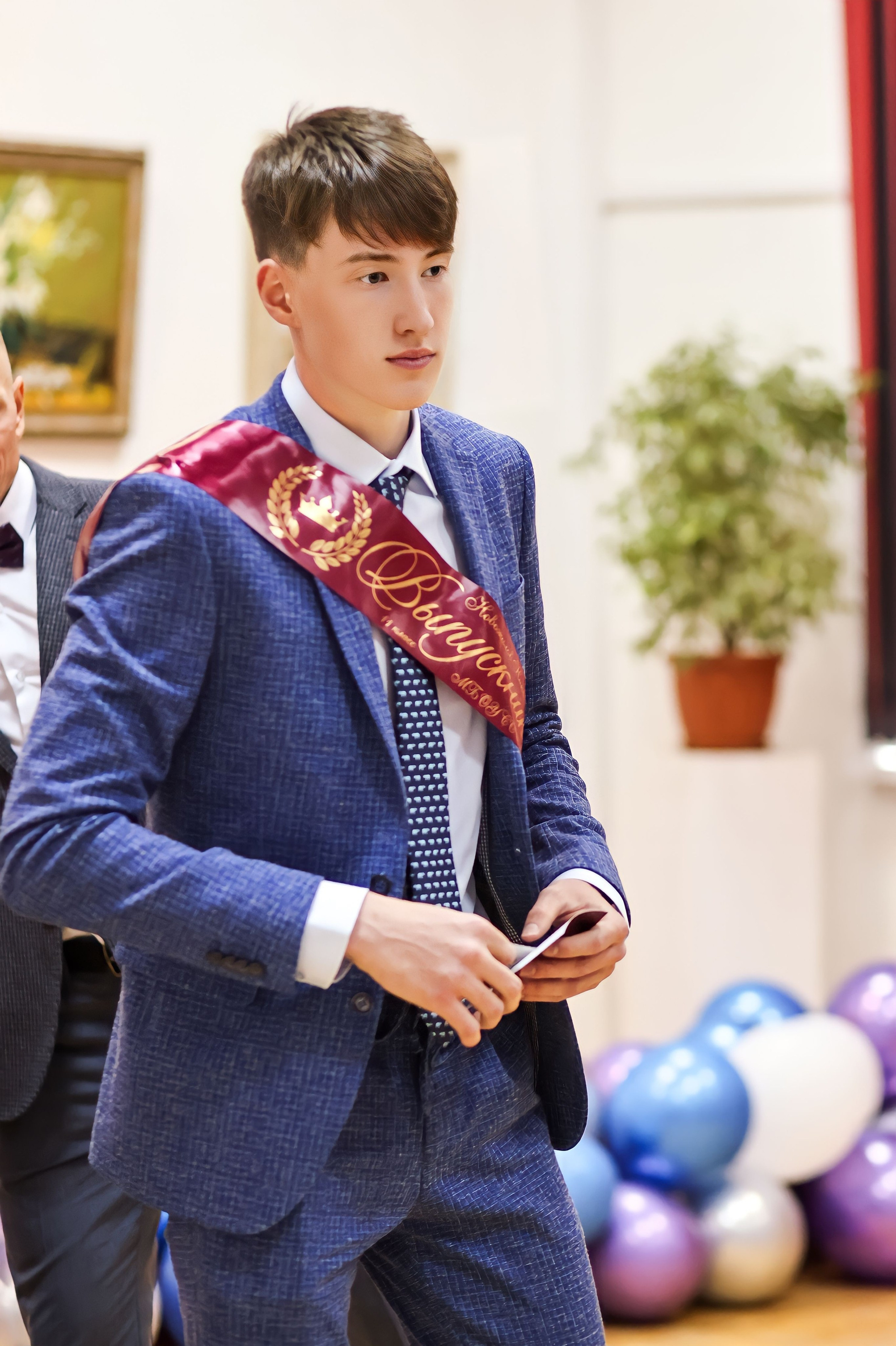 Вручение аттестатов. Школа № 7, выпускники 11 класса 2023 г. Студия выпускных альбомов Остров