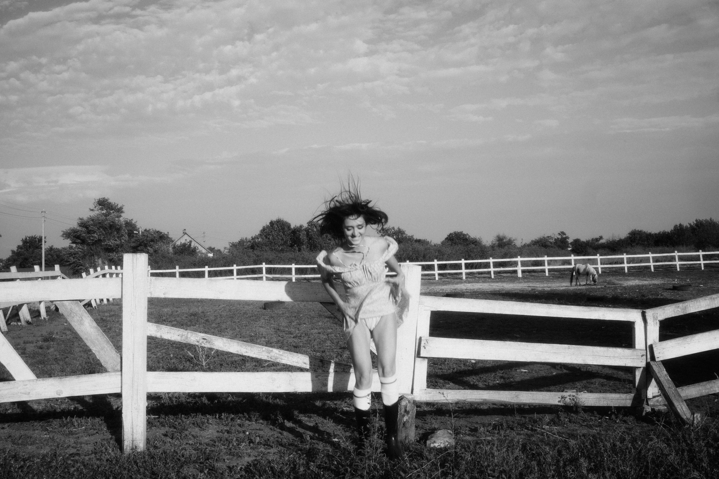 Индивидуальная. Привет, меня зовут Лейла, я свадебный фотограф в Пятигорске и на Кавказе