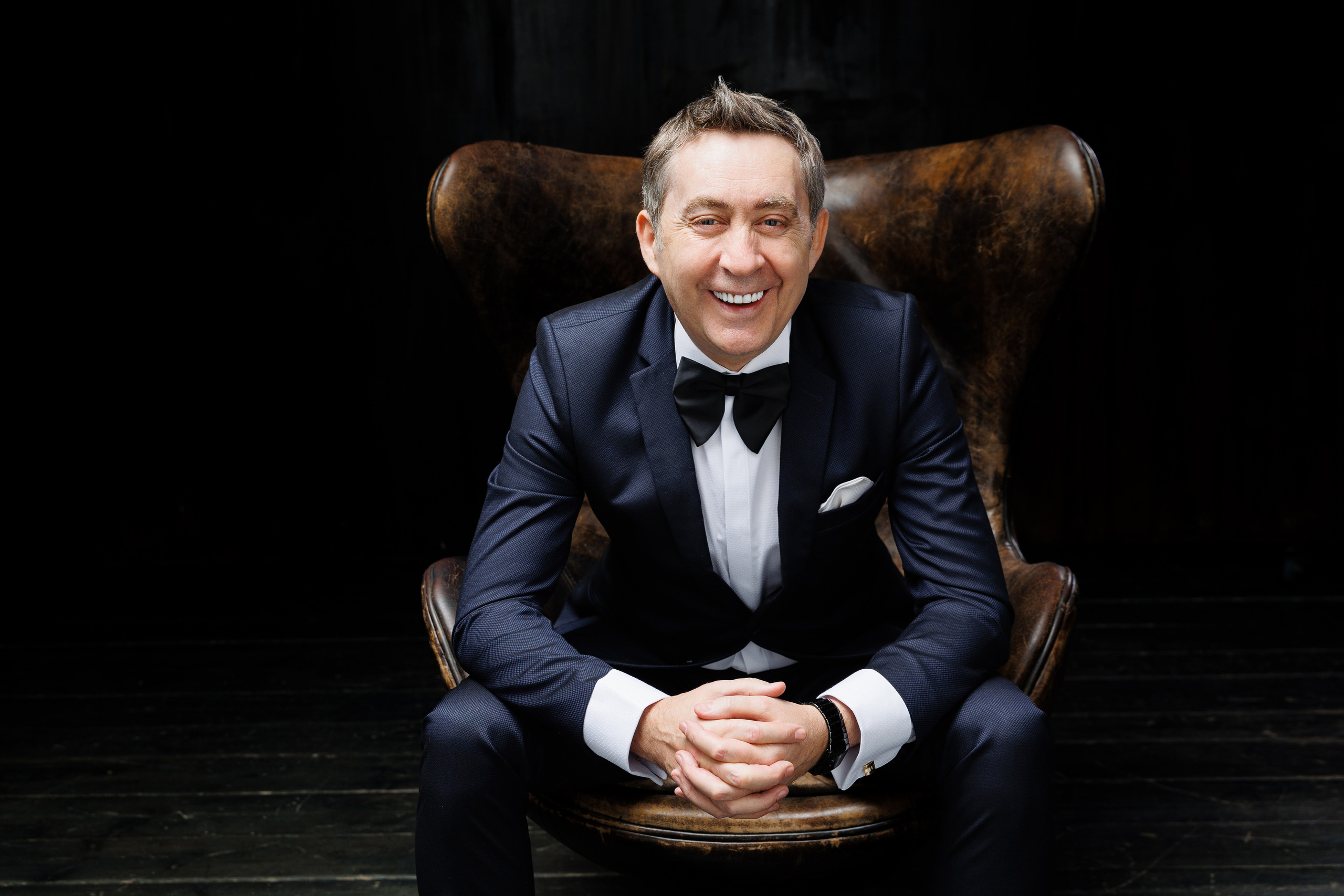 Ведущий Валерий Чигинцев