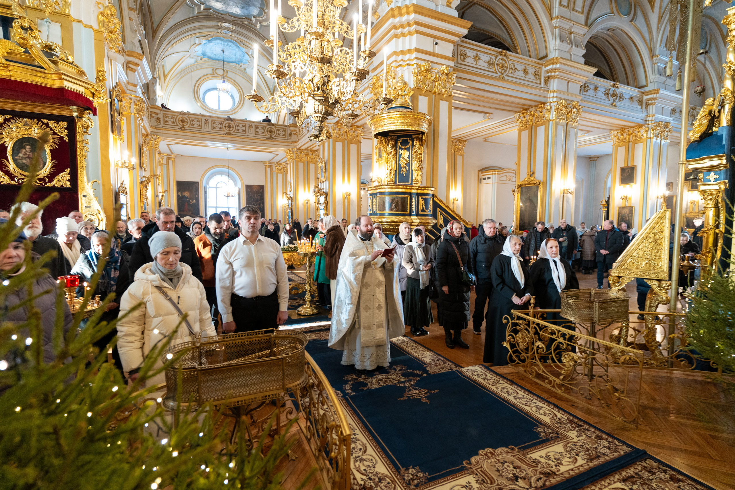 Неделя 33-я по Пятидесятнице, по Богоявлении. Попразднство Богоявления. Мученицы Татианы Римской. НИКОЛО-БОГОЯВЛЕНСКИЙ МОРСКОЙ СОБОР