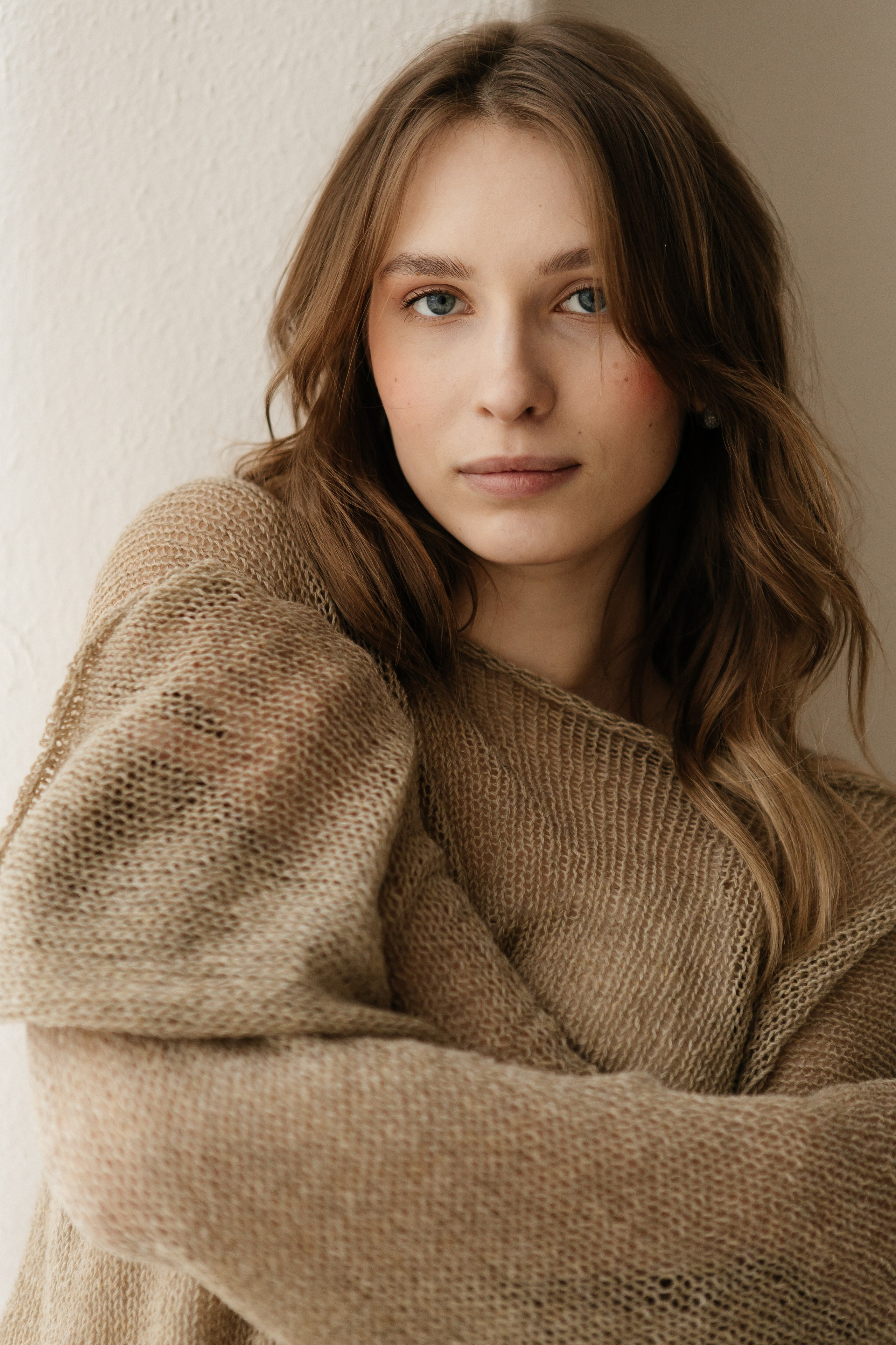 Julia. Modeling agency TM MODELS