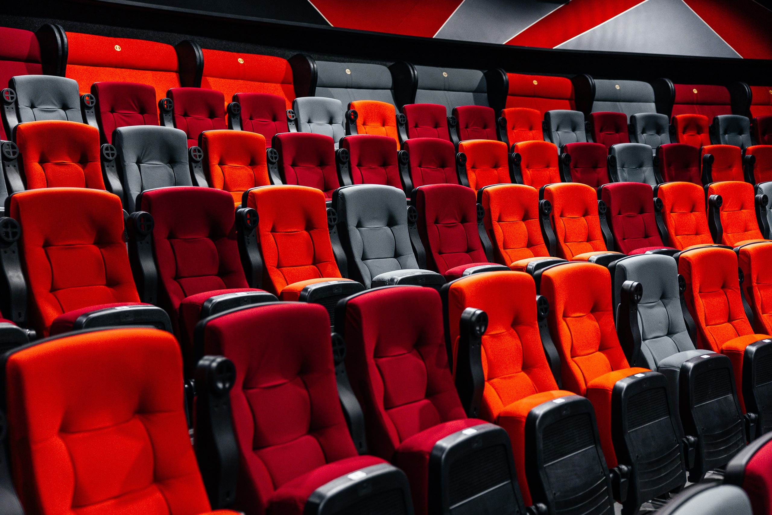 Кинотеатр Другар. Самый свадебный фотограф