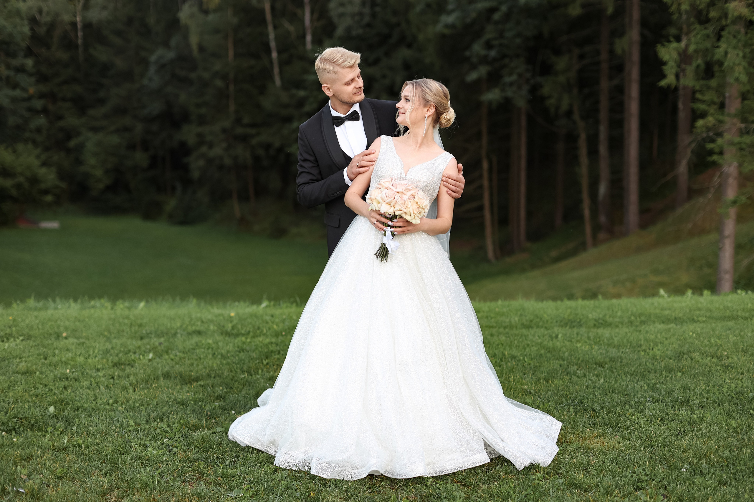 Женя и Катя. Свадебные фотограф и видеограф в Минске Голдосовы Марина и Вадим