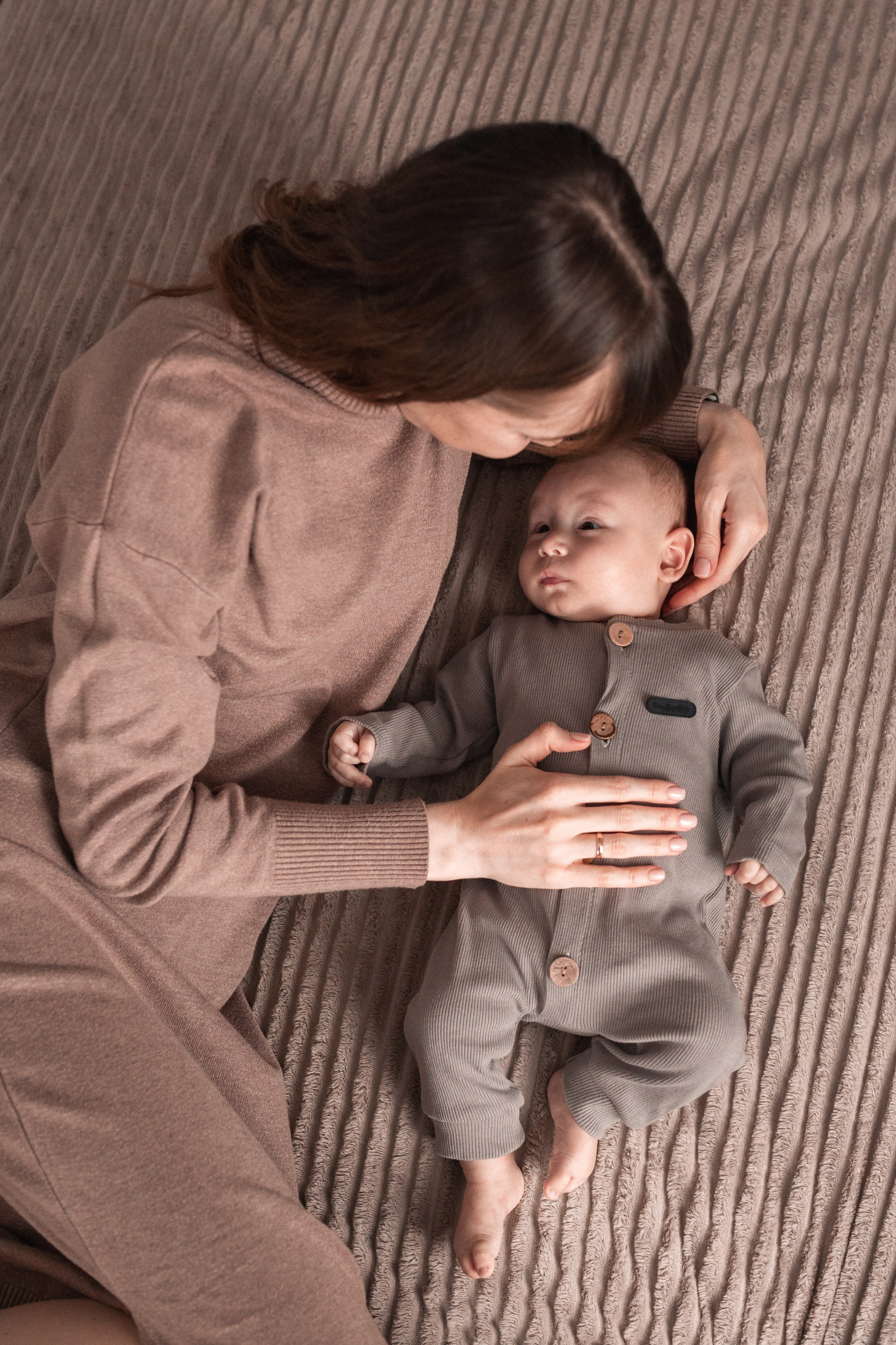 #фотографтольятти #фотографтлт #семейнаяфотосессия #домашняяфотосессиятольятти #мамытольятти #тлт #тольятти #фотоистория #семейныетрадиции #новогодняяфотосессиятольятти #фотограф