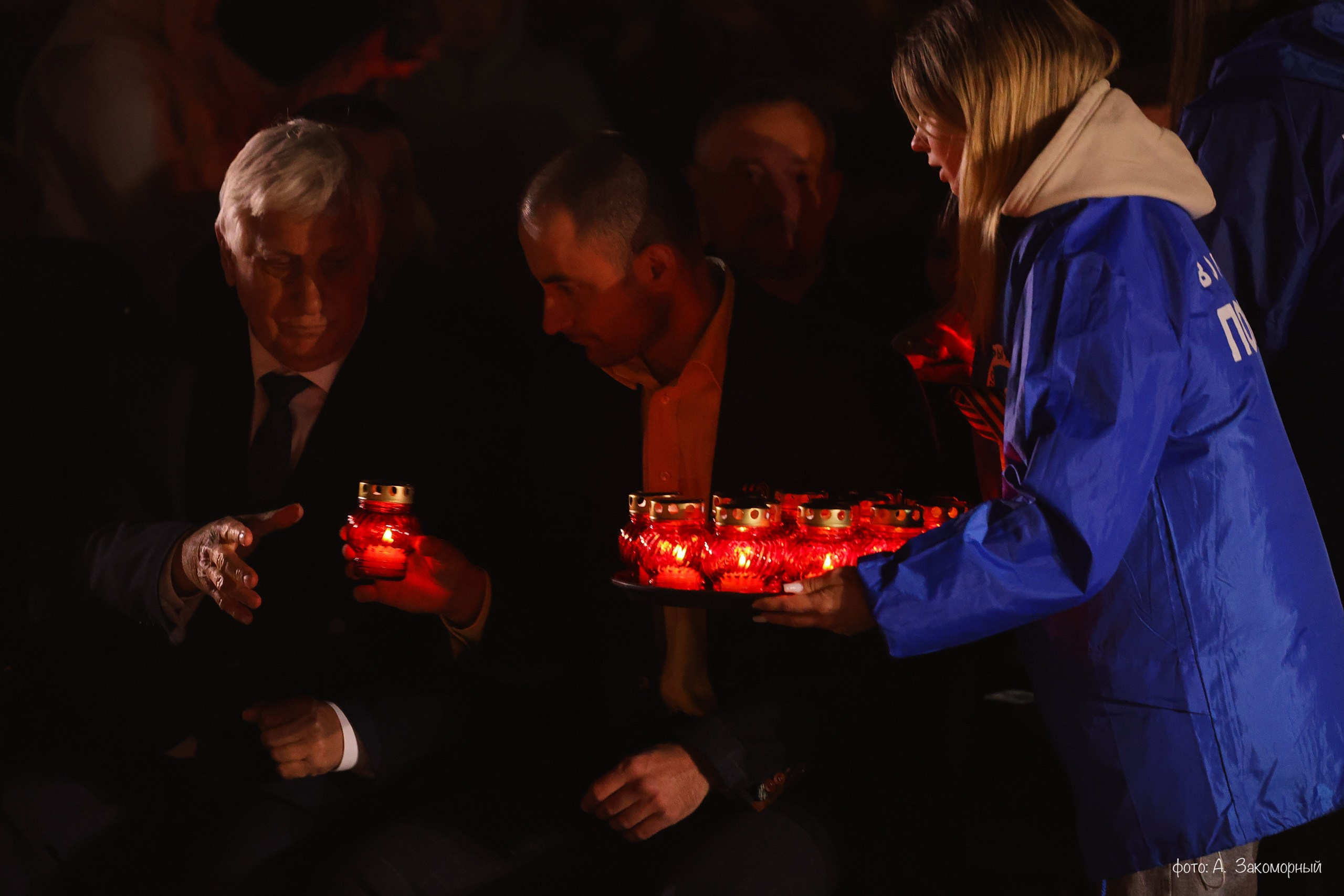 Открытие мемориала. Фотомастерская Андрея Закоморного