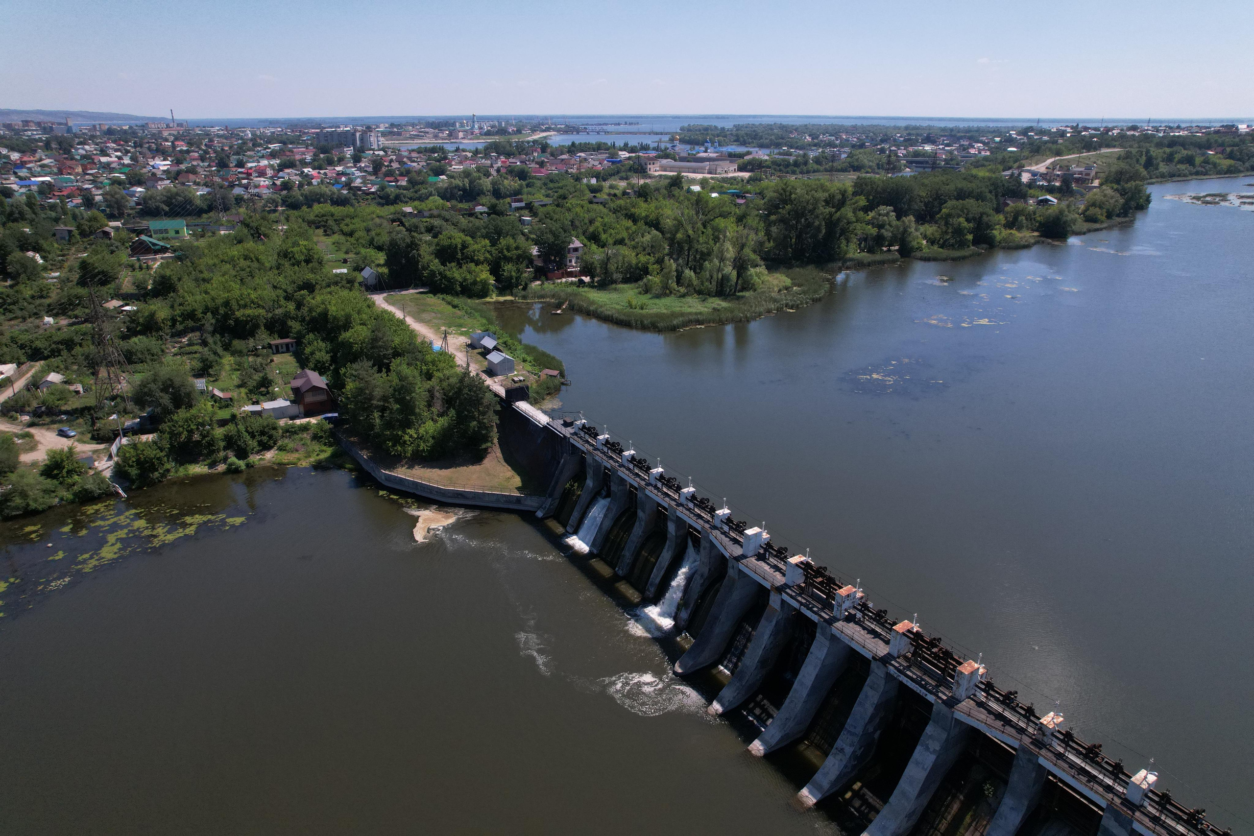 DJI — первый полёт. Свадебный, семейный и школьный фотограф в Сызрани Максим Баталов