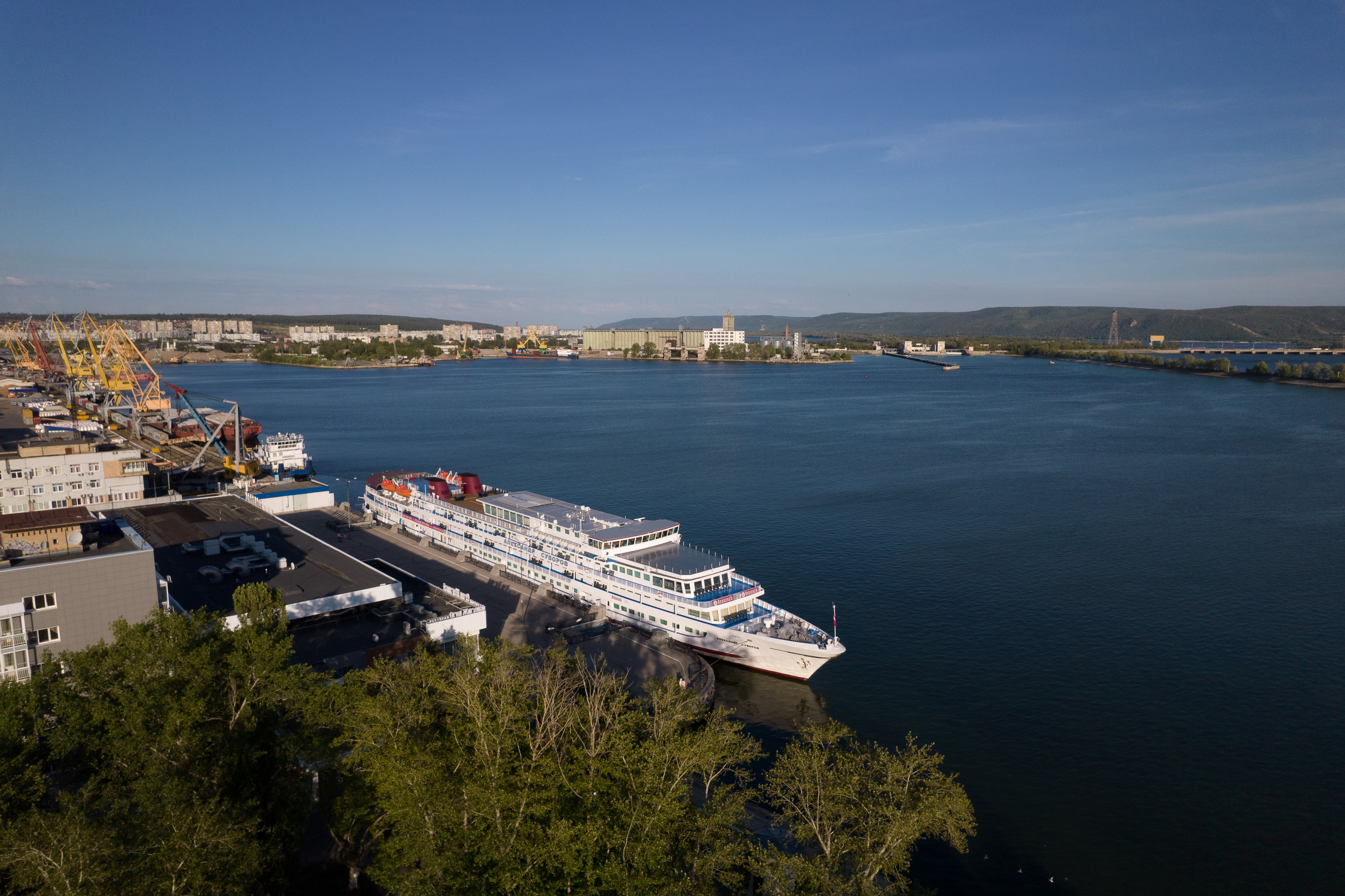 Природа, городские пейзажи. Свадебный, семейный и школьный фотограф в Сызрани Максим Баталов