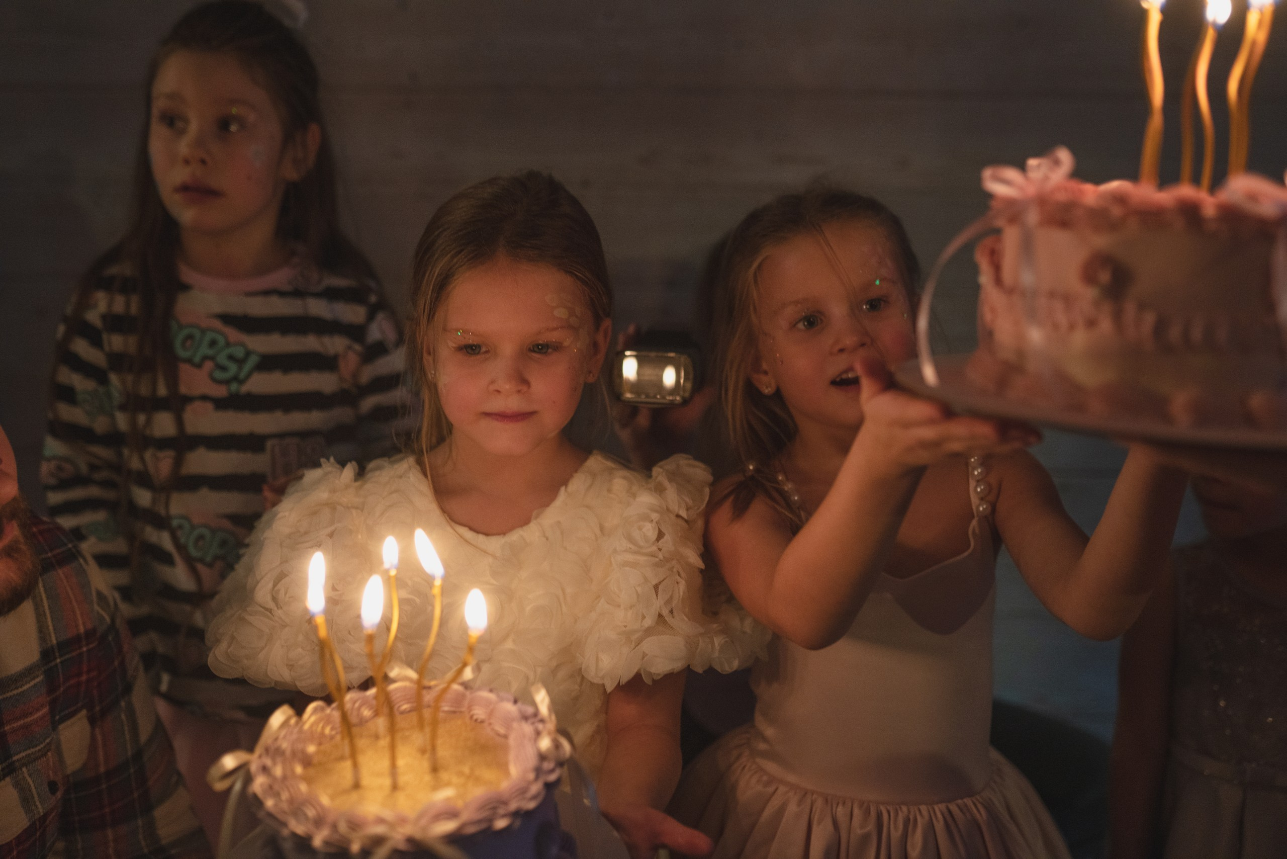 Варе и Маше 6 лет. Семейный фотограф в Москве Лилия Лебедева