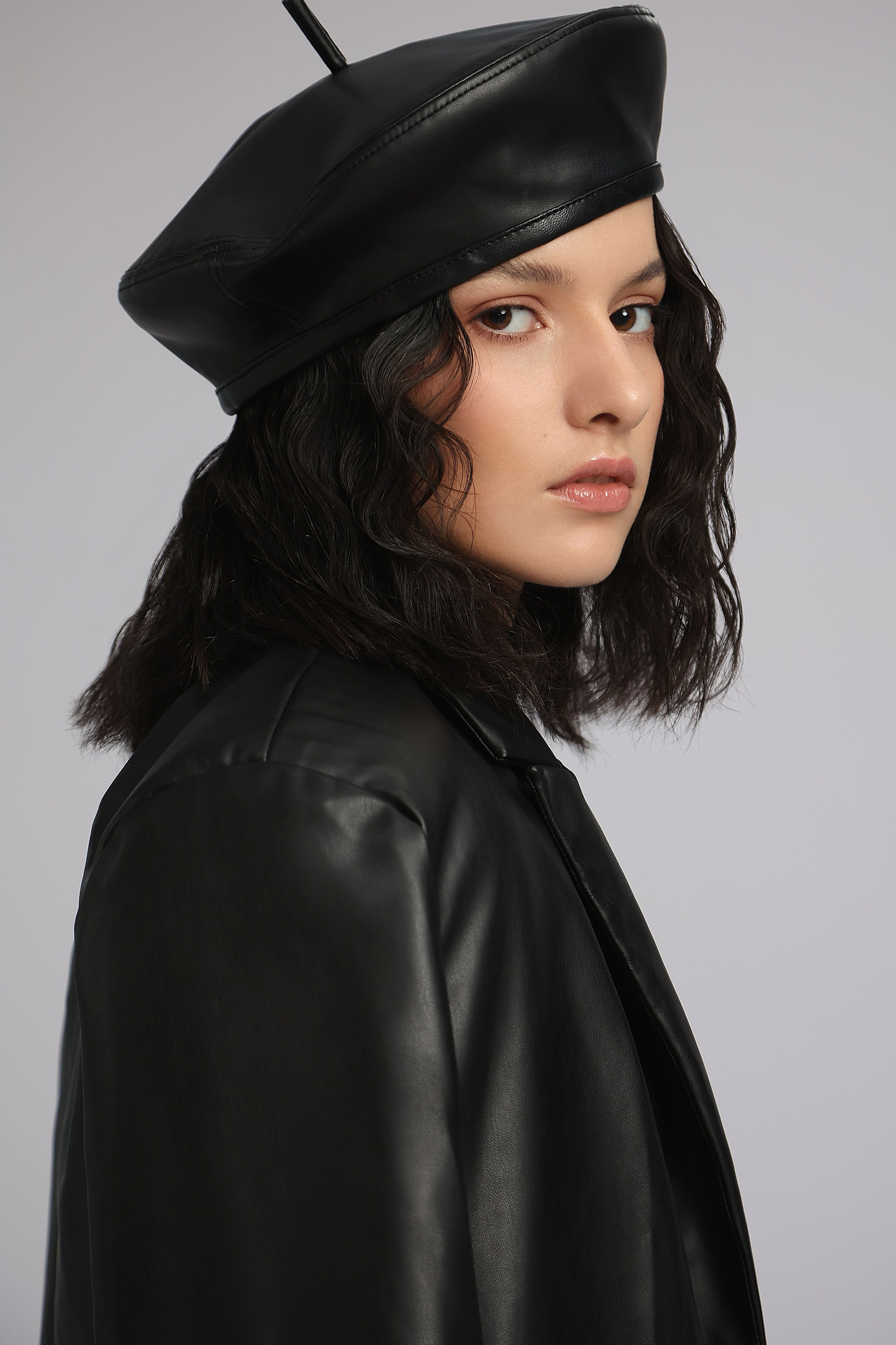 VERA. Модельная студия MIA Models