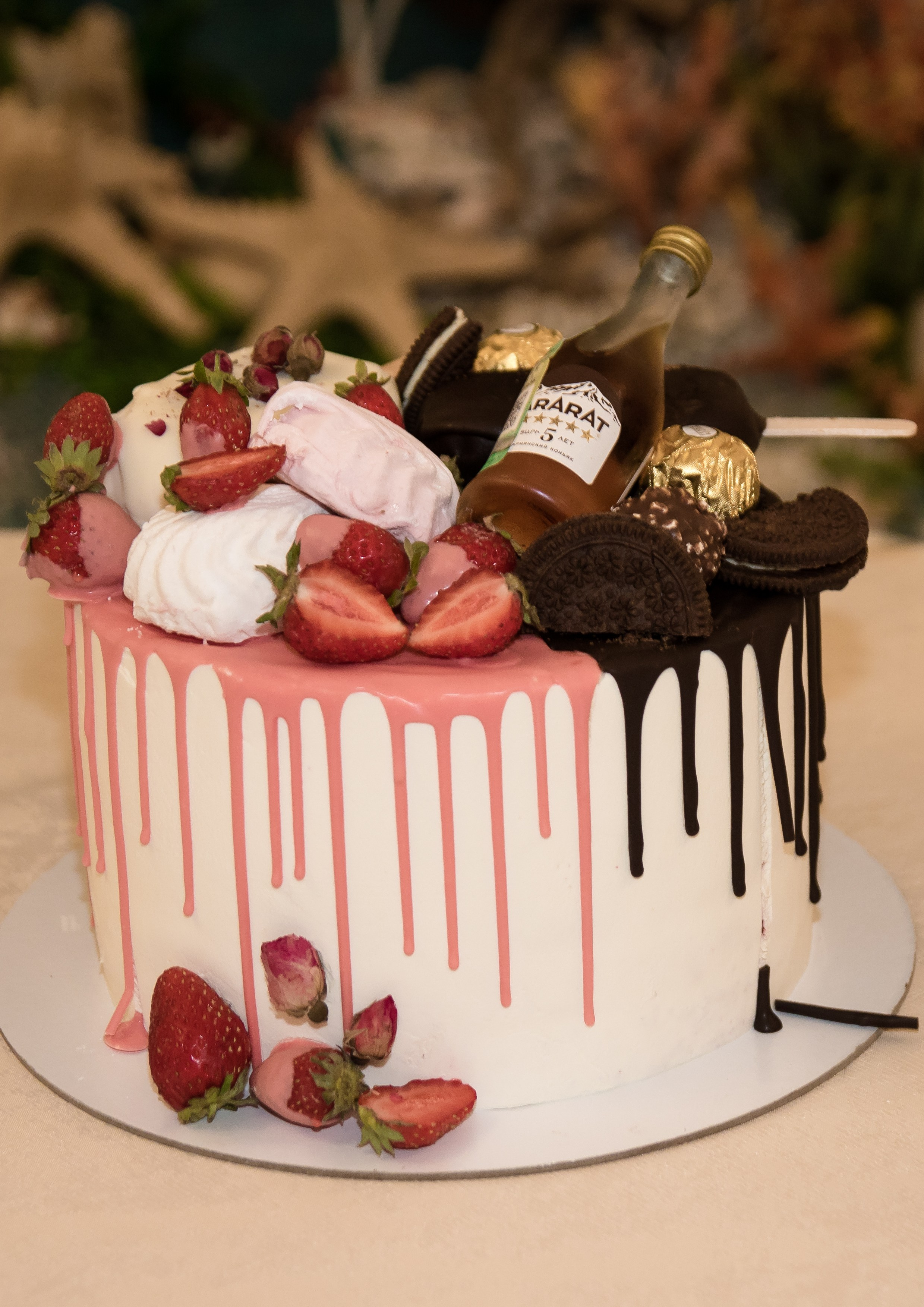 Банкет (тортики.вкусняшки). Организатор праздников. Ведущая Марина Гребенникова