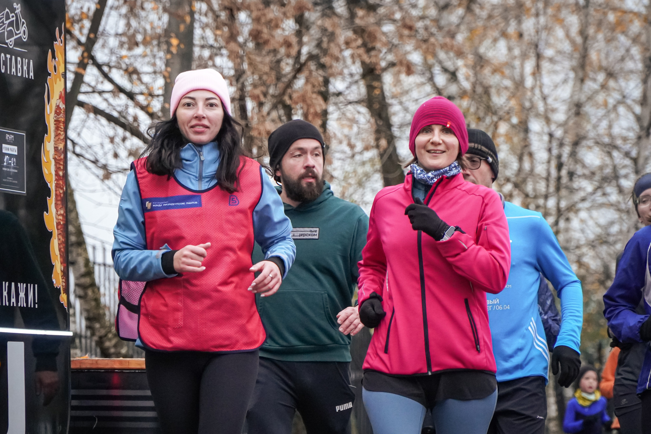5 вёрст Реутов 16.11.2024. Роман Капилюшов. Бег. Фото. Видео. г. Люберцы