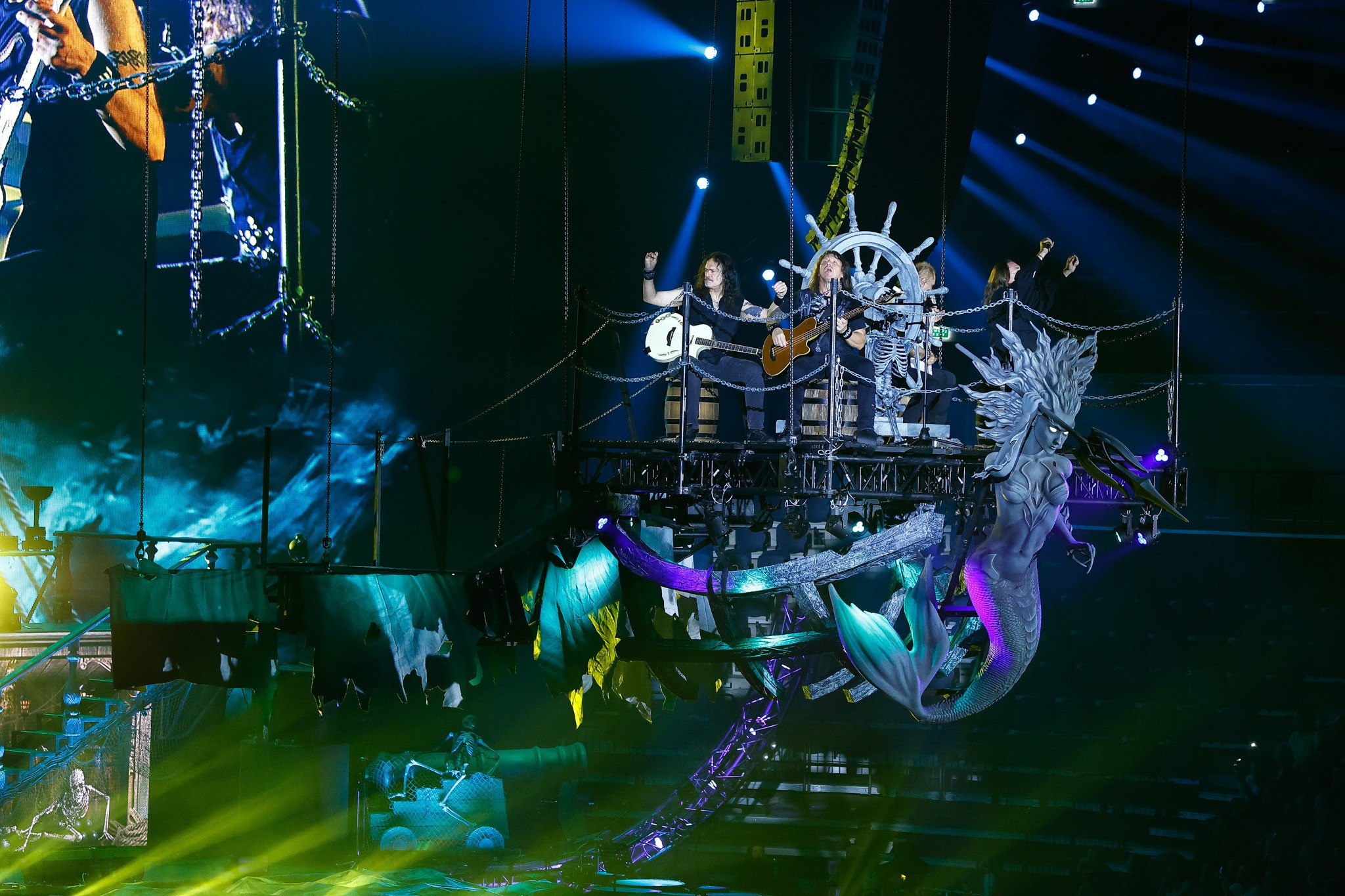 ШОУ ГОСТЬ ИЗ ЦАРСТВА ТЕНЕЙ (АРИЯ)