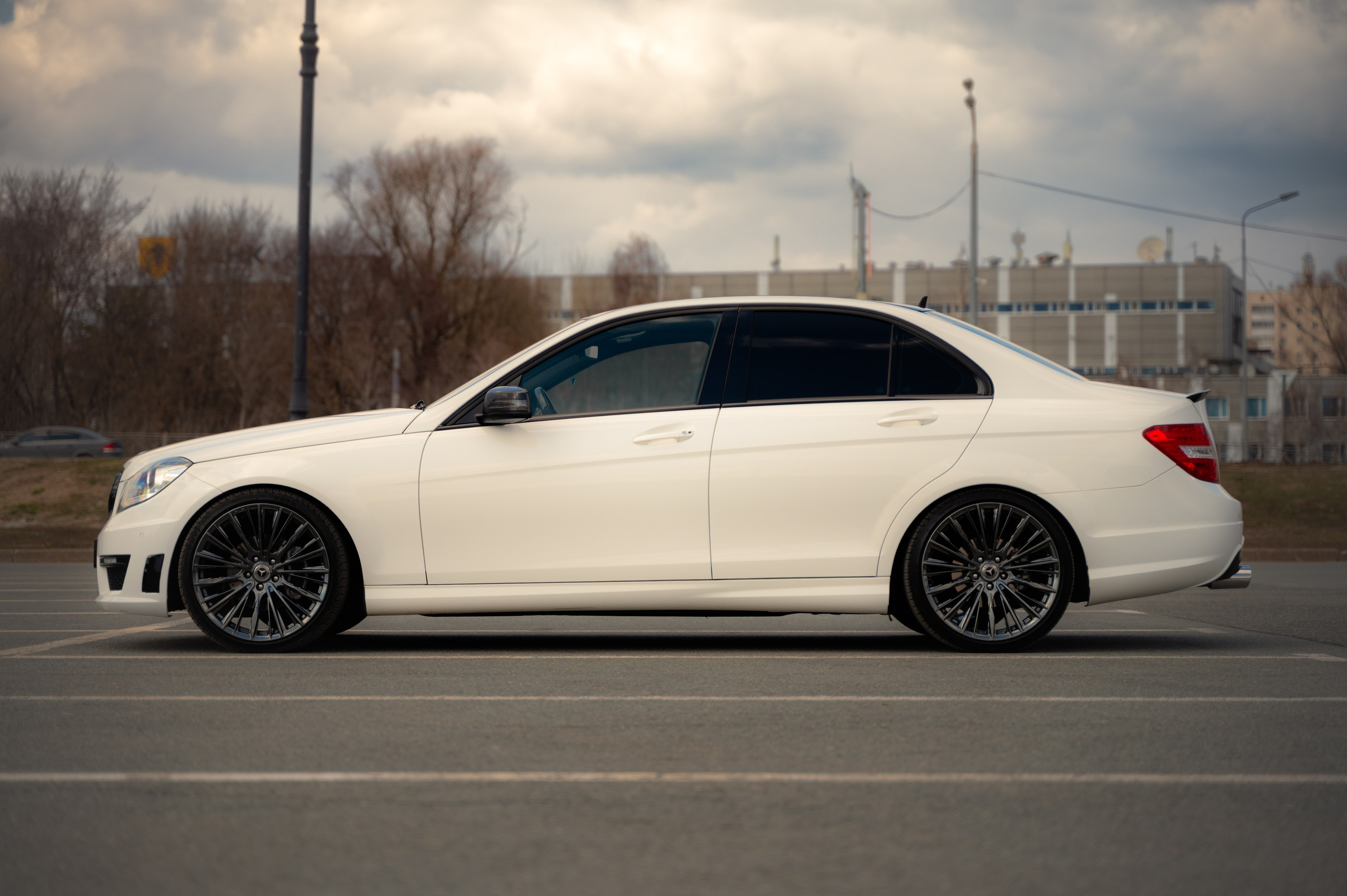 Автомобильная фотосъёмка Mercedes-benz c63 amg. Фотограф/видеограф Богдан Голованов