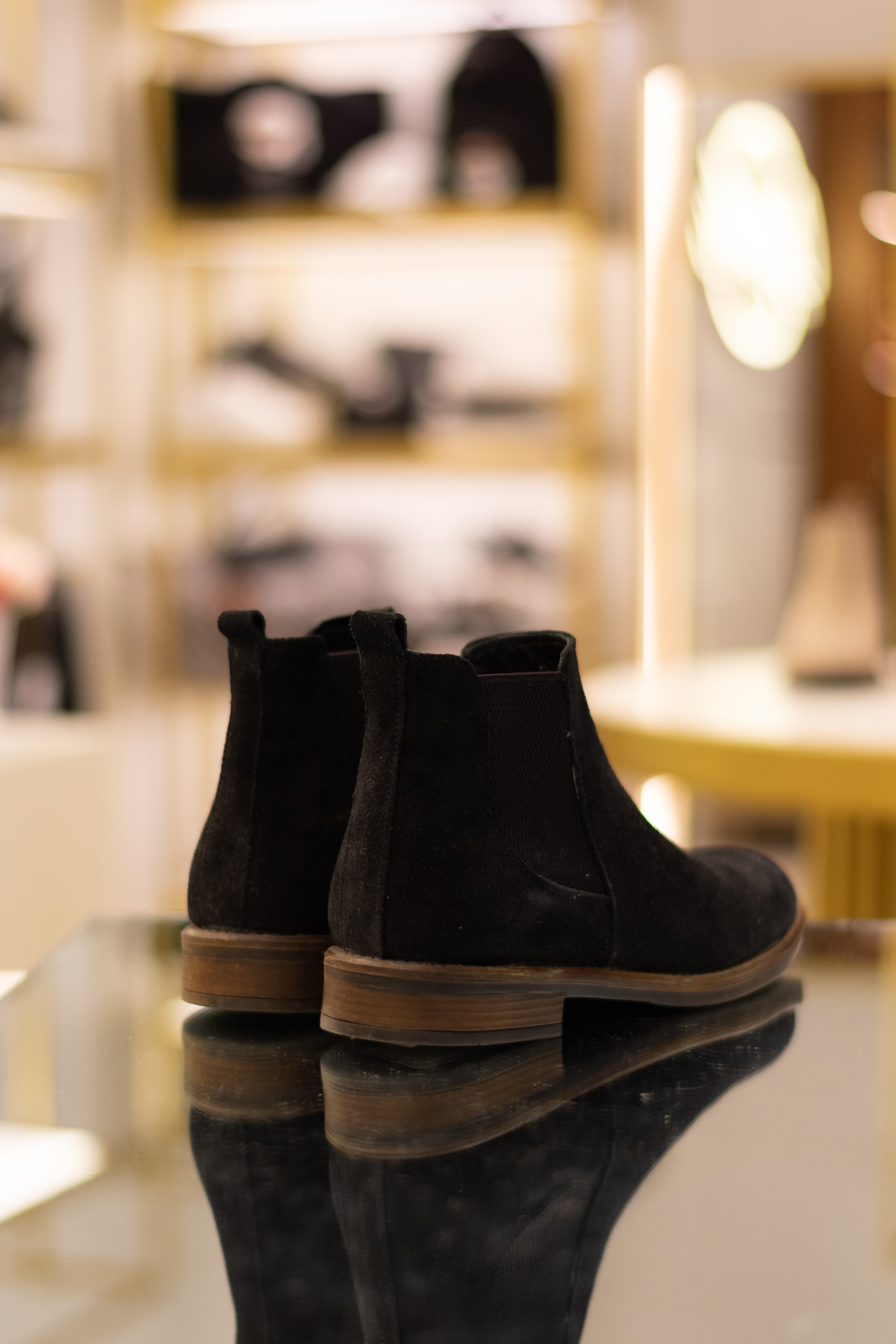 Для организаций. Предметная фотосессия для обувного магазина Capsula. Фотограф/видеограф Богдан Голованов