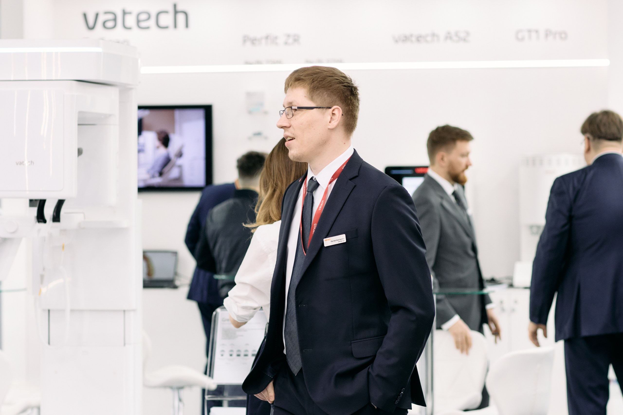 Дентал Салон 2026: Vatech. Свадебный и репортажный фотограф Дмитрий Кононенко