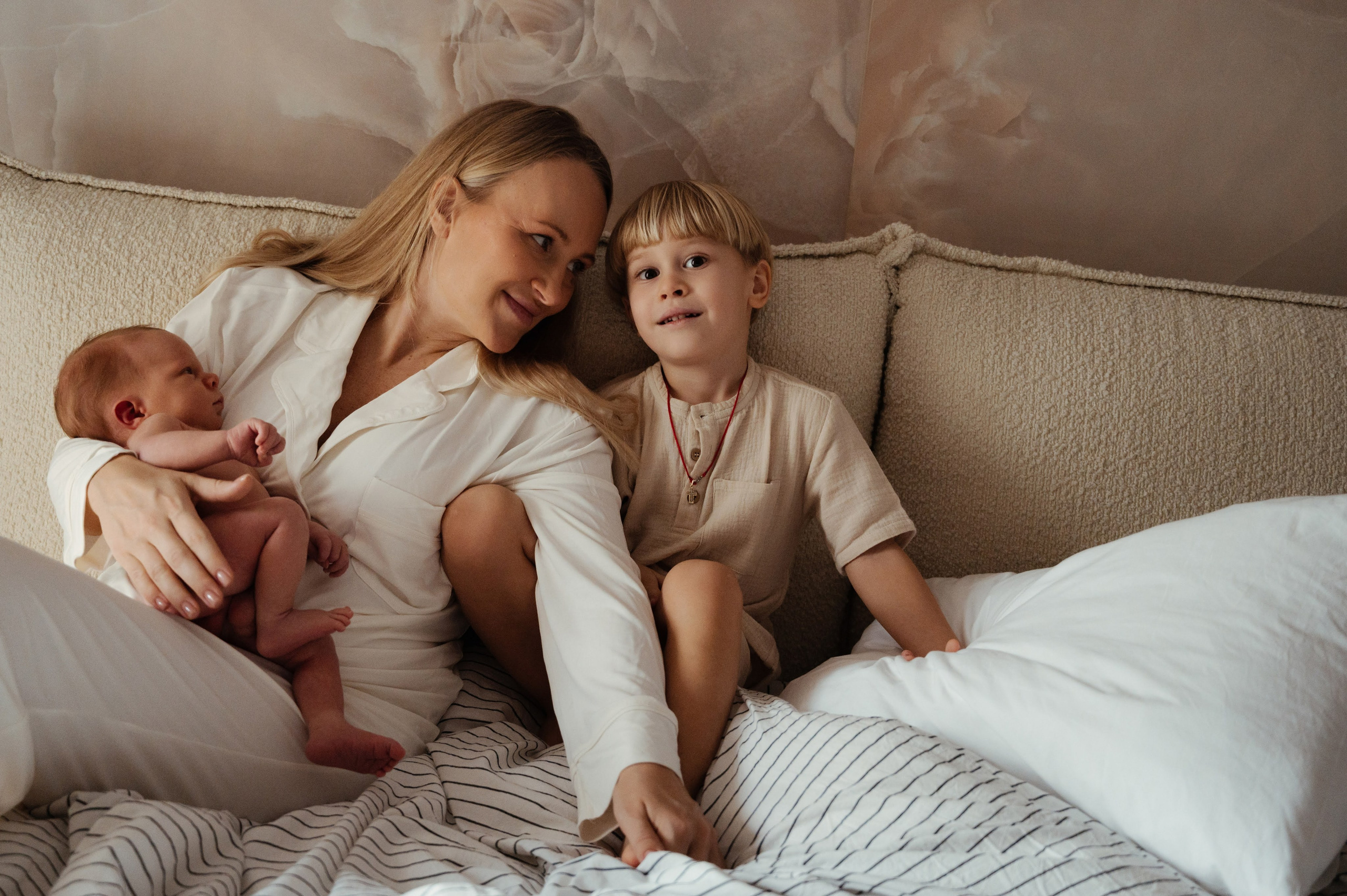 Леночка. Профессиональный фотограф беременности в СПБ. Стильные фотосессии беременности в стиле минимализм и классическая фотография