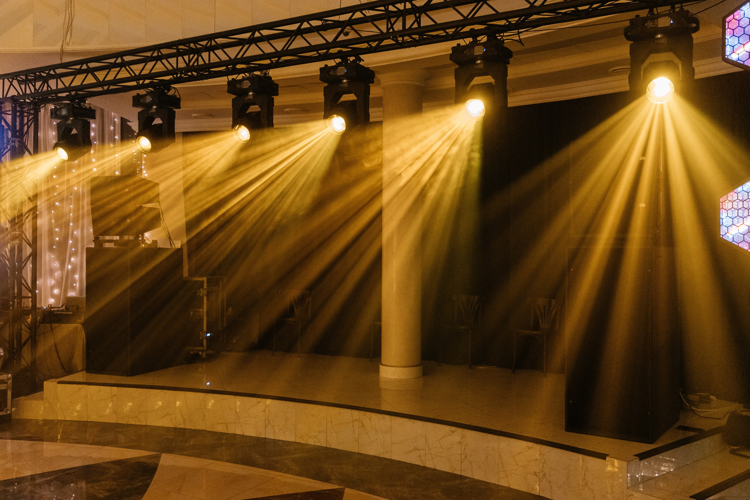 I&V. Фотограф Таганрог Хребет София