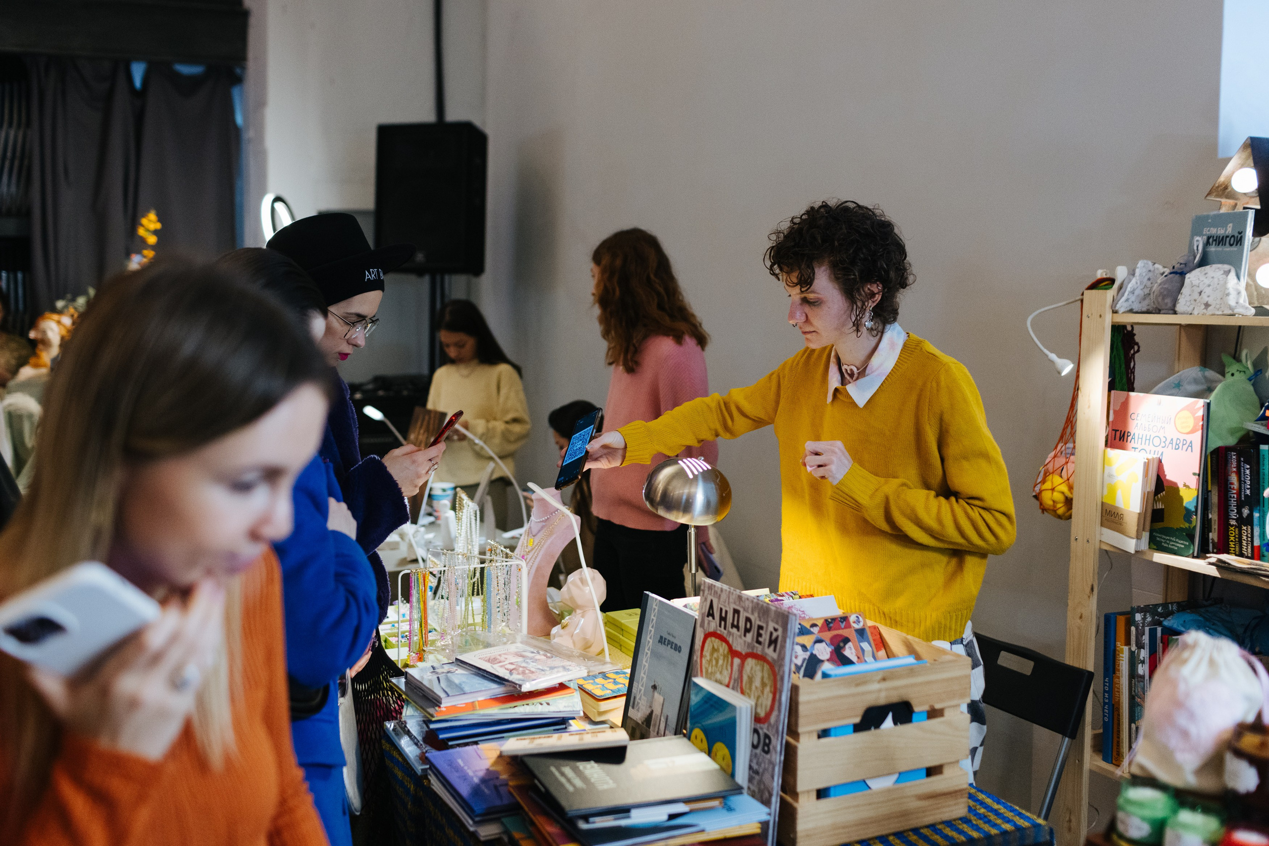 12–13 ноября 2022 POP-UP в ДК Рассвет. Фотоотчеты «Ламбада-маркета»