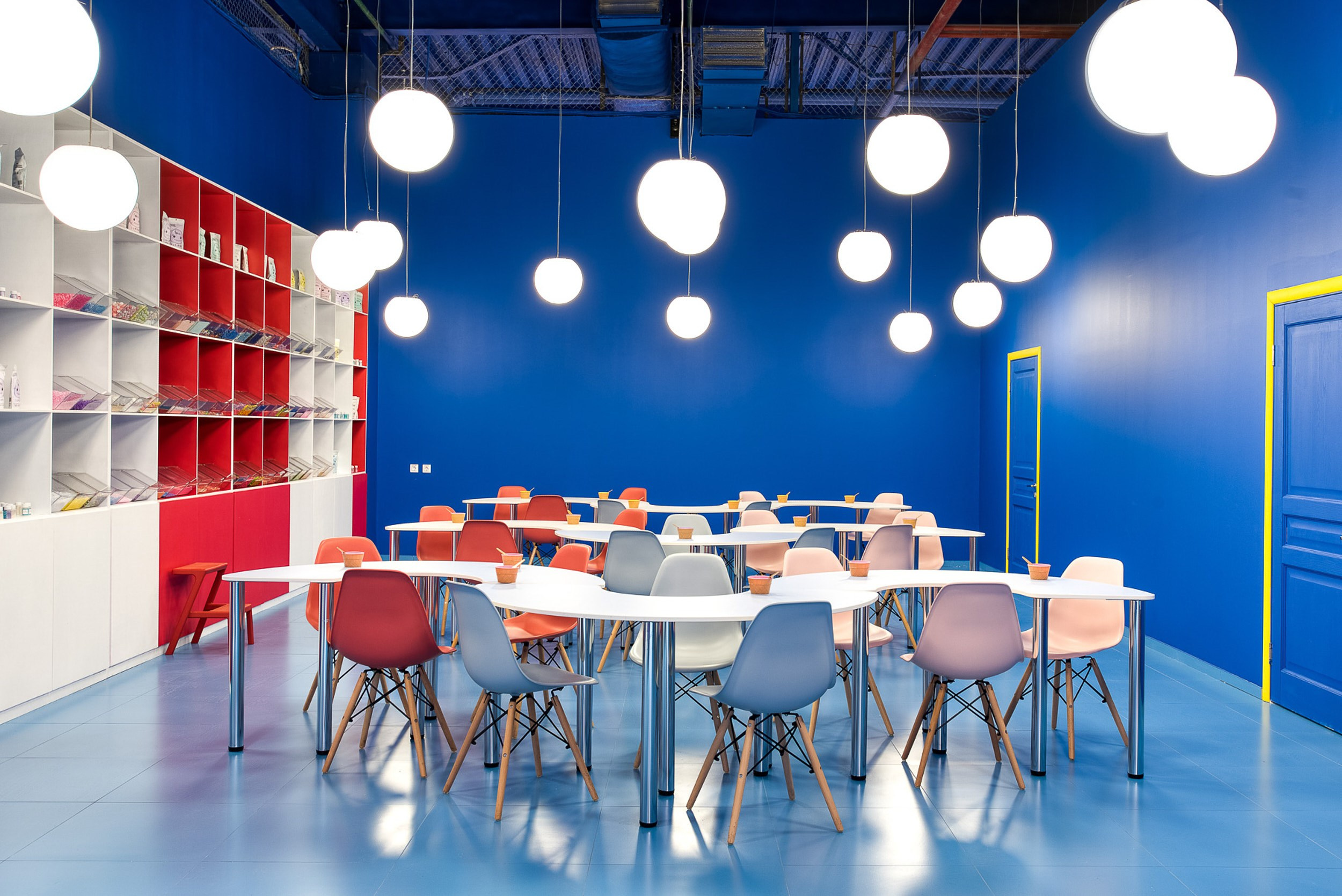 Ретейл. Герман Лепёхин коммерческий фотограф в Москве: репортаж, портреты, интерьеры, производство