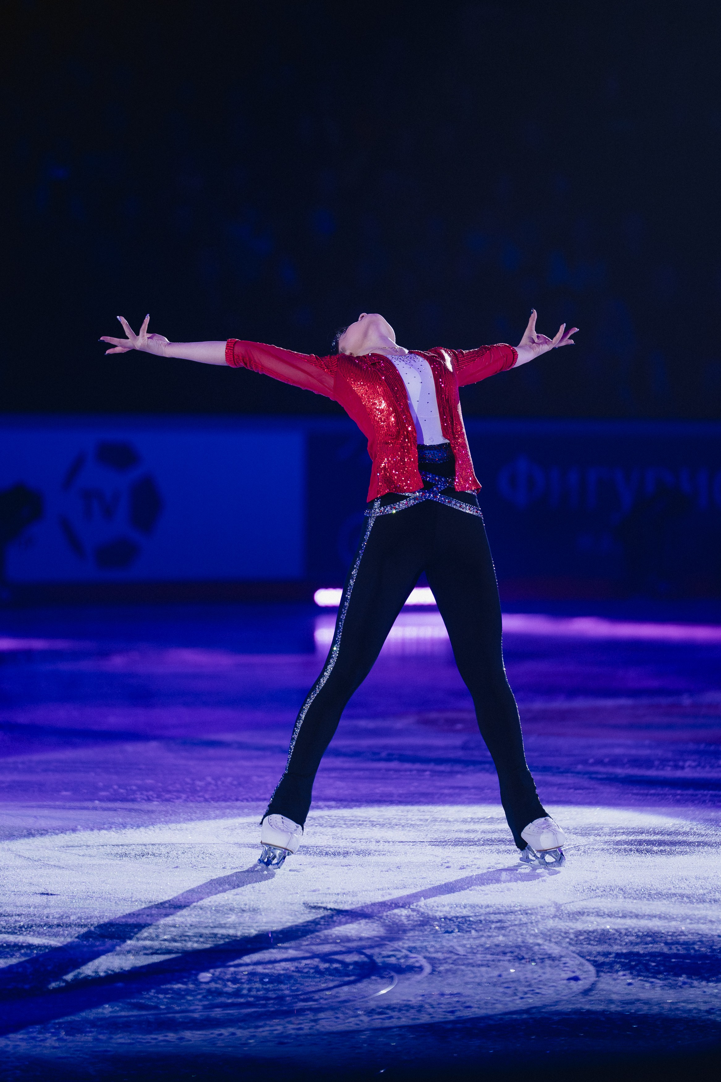 Шоу Этери Тутберидзе в Новосибирске. Воробьева Ксения — Спортивный и танцевальный фотограф Новосибирск