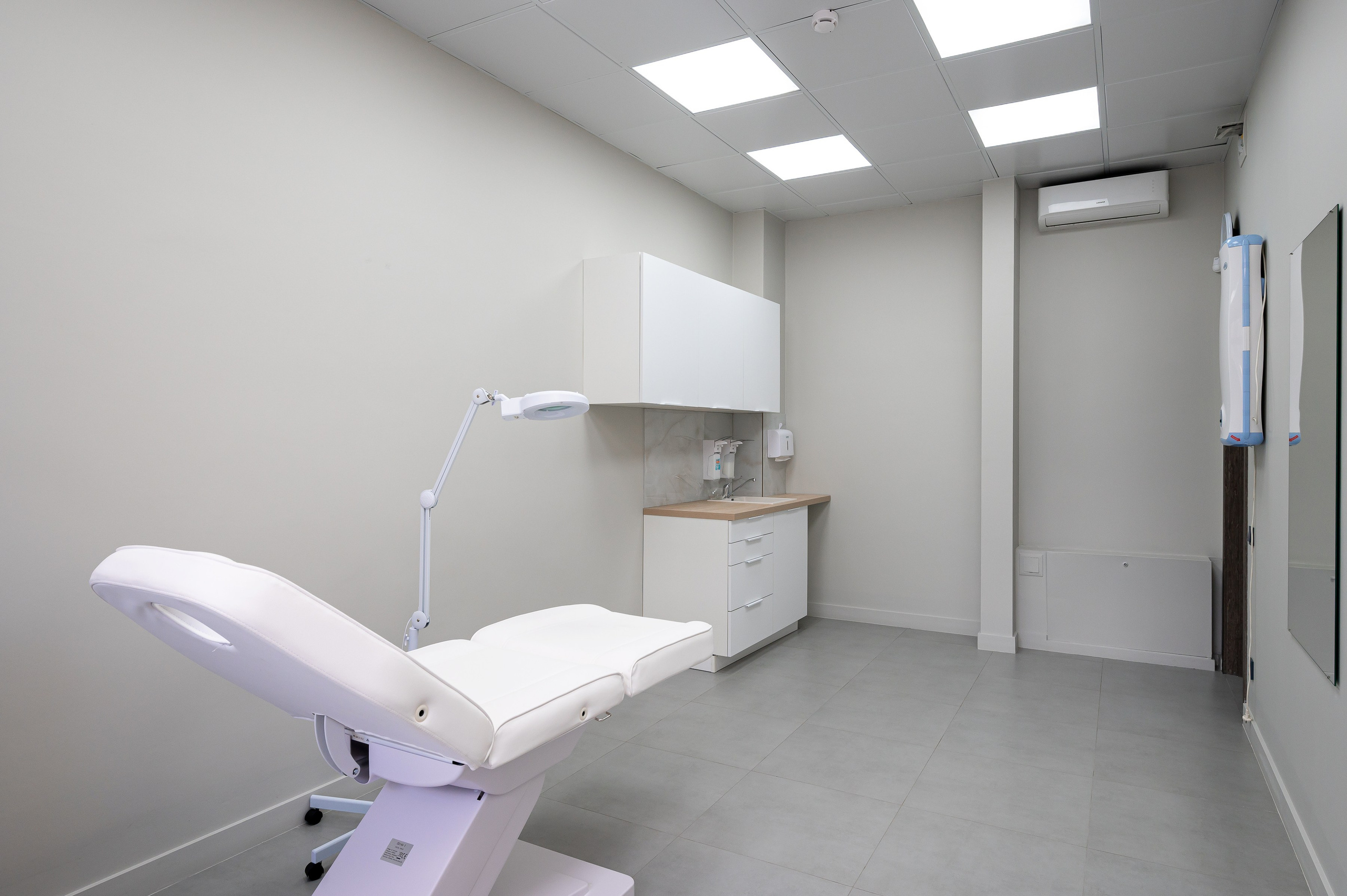 Клиника Космоэксперт. Интерьерный фотограф. Фото- видеосъемка недвижимости Санкт-Петербург