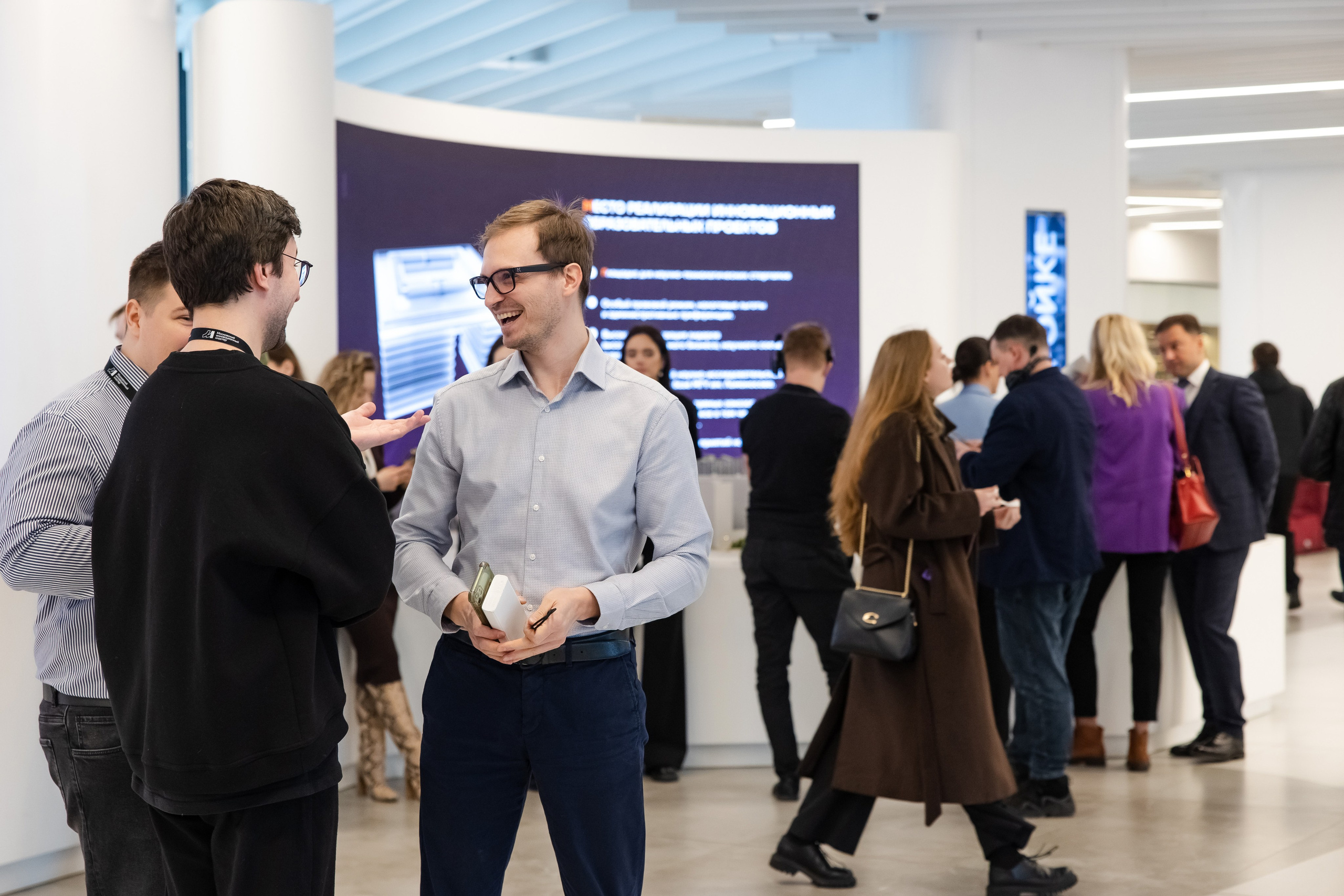 Новые технологии и философия комфортного жилья (1). Свадебный репортажный фотограф в Москве