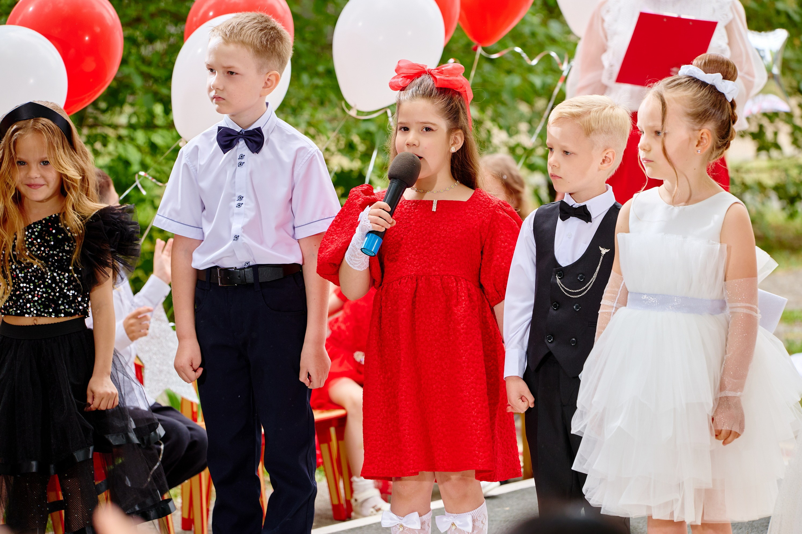 Выпускной 45 сад. Фотограф Выпускные альбомы Таганрог Сергей Коробченко