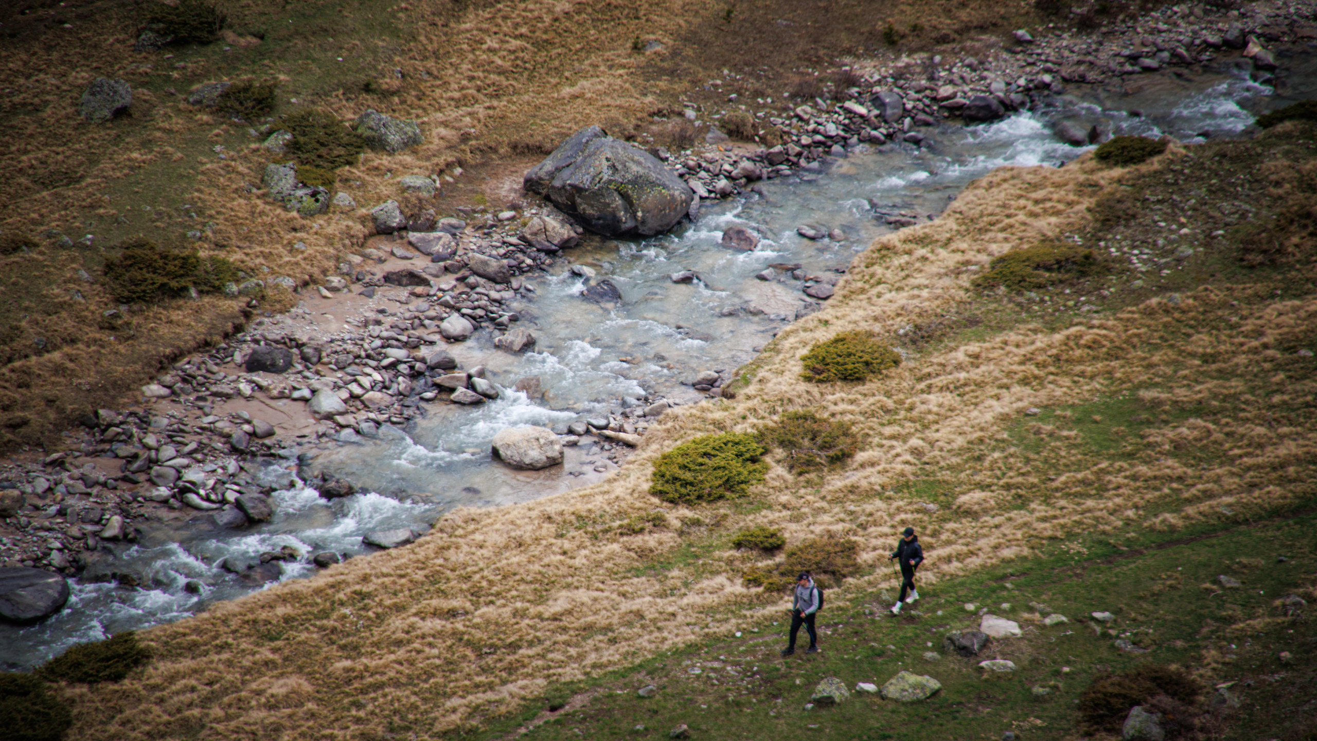 Трекинг / Ирик. Фотограф на трекинг и восхождение Эльбрус, Приэльбрусье. Елизавета Бобок
