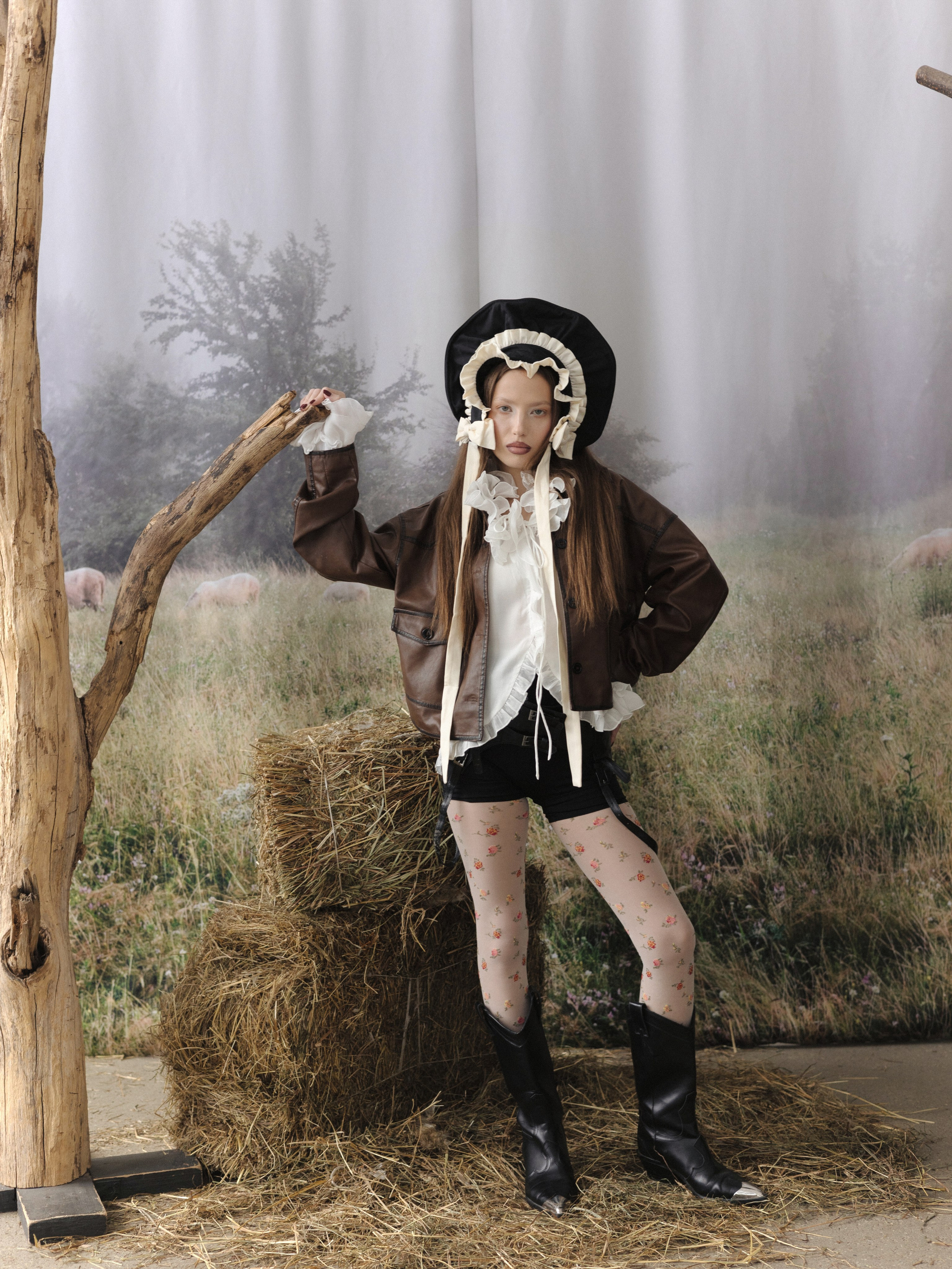 Julia / art. Влада Зюзина — adalwzet posmotri — коммерческий фотограф в Москве — портретный фотограф, фотограф для брендов