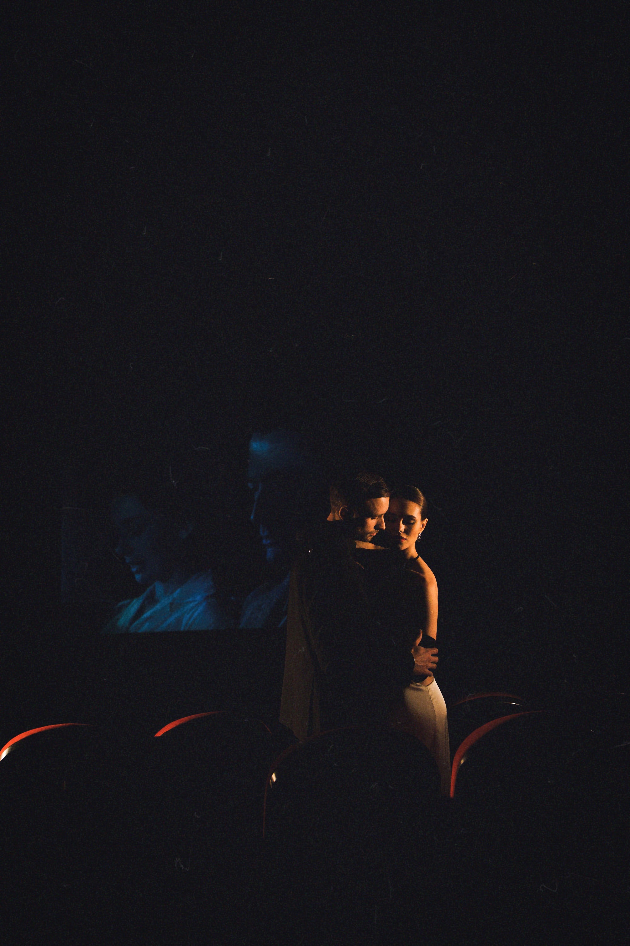 Когда в зале погас свет. Свадебный фотограф в Москве и Санкт- Петербурге Алина Сараева