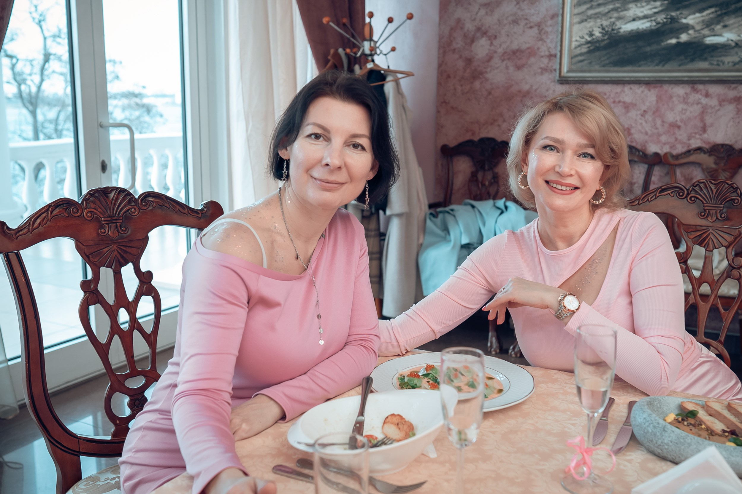 Вечеринка ко Дню Любви в ресторане Севастополь. Церковный фотограф Севастополь